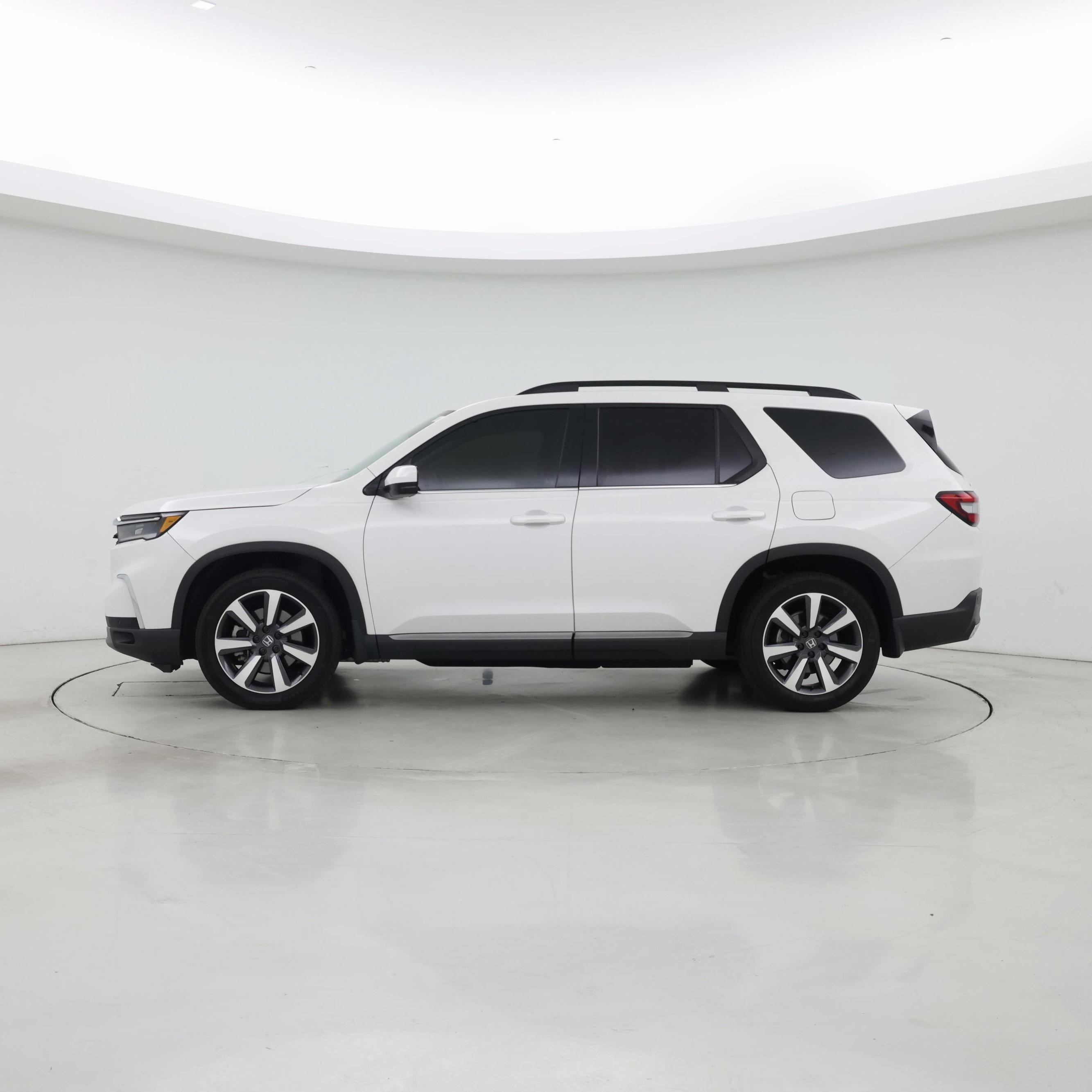 Thumbnail: 2025 Honda Pilot - 3