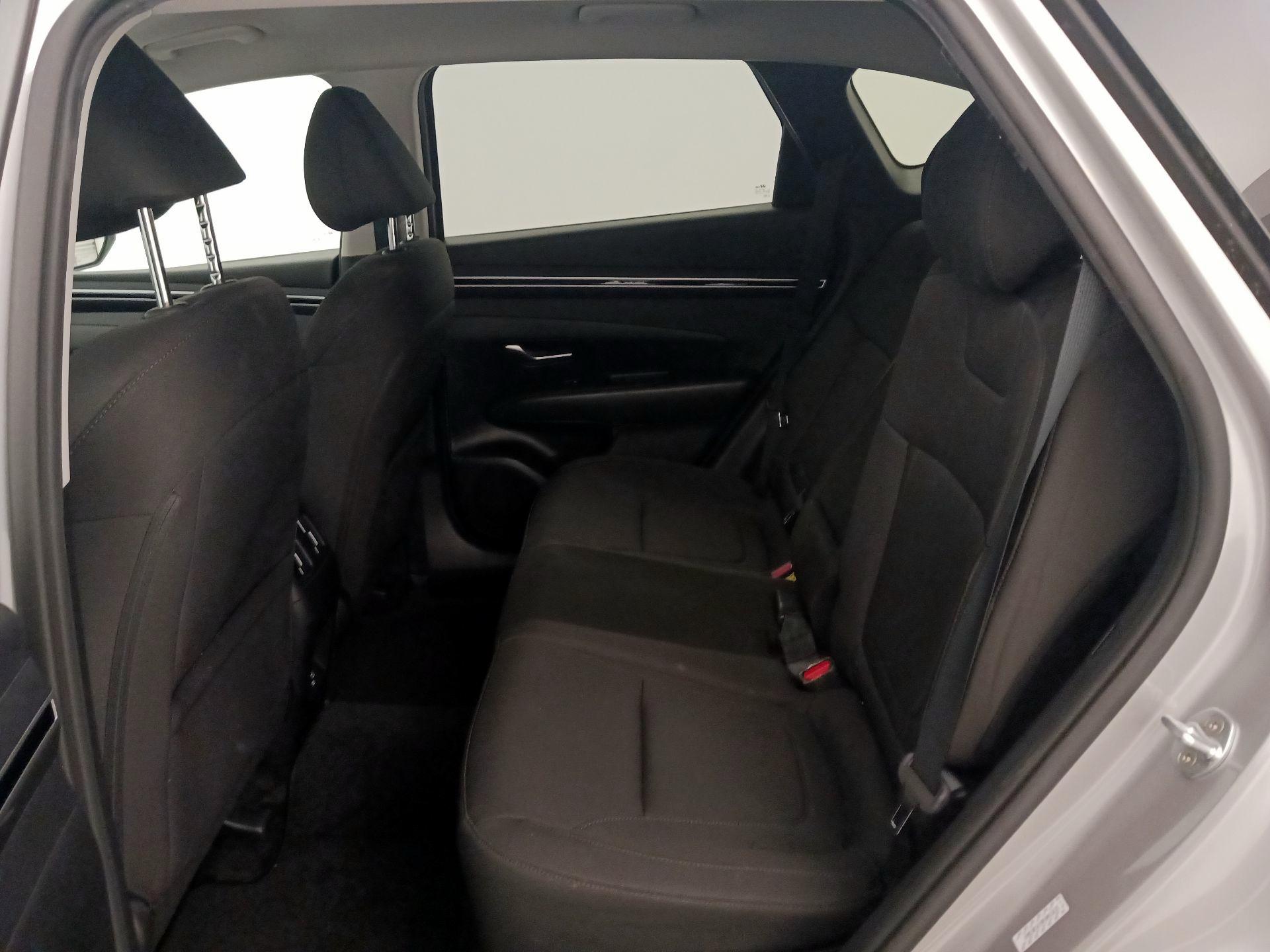 Thumbnail: 2023 Hyundai Tucson - 19