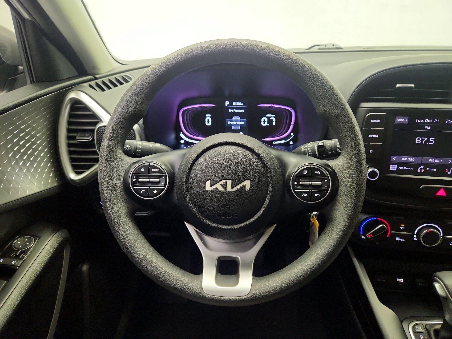 Thumbnail: 2023 Kia Soul - 10