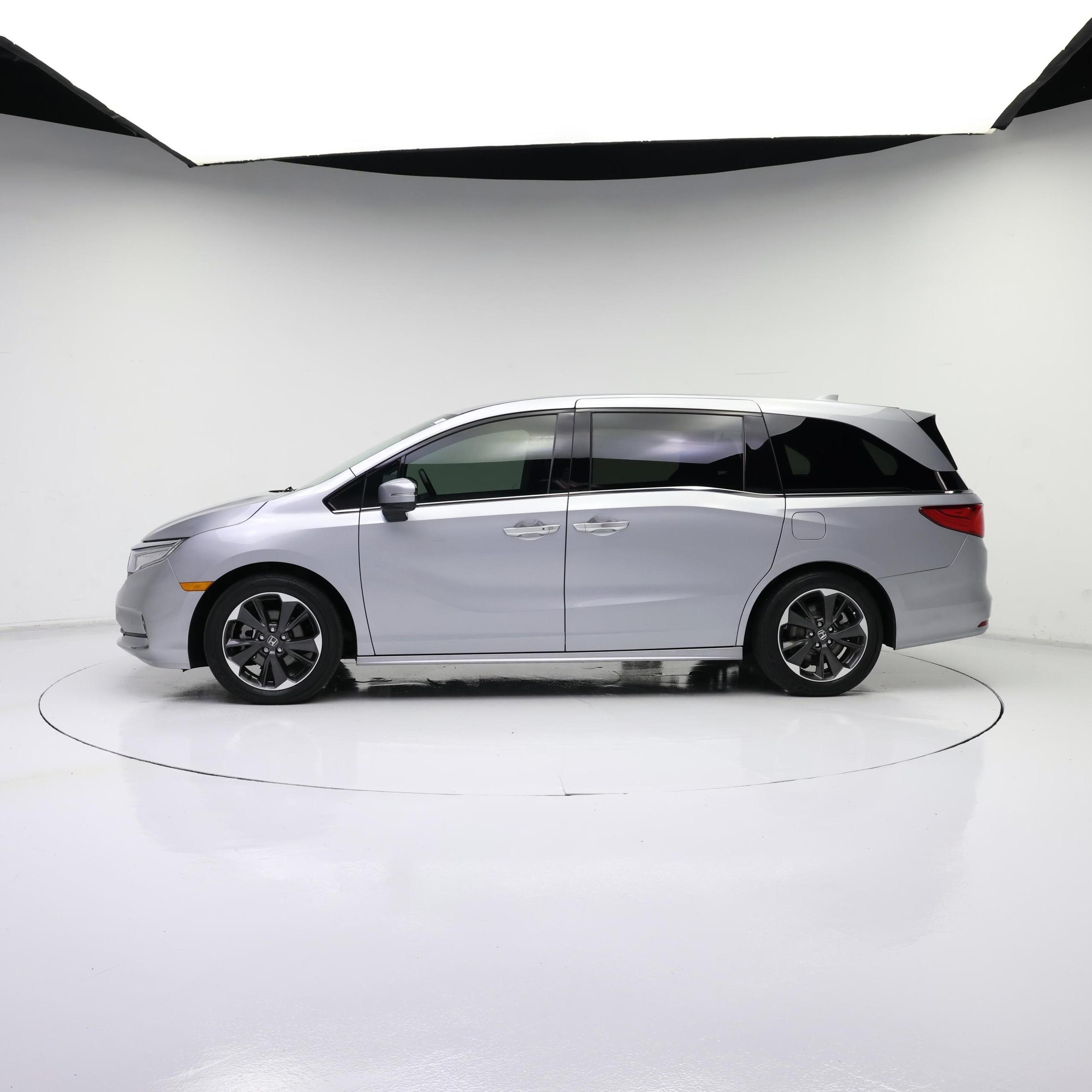 Thumbnail: 2024 Honda Odyssey - 3