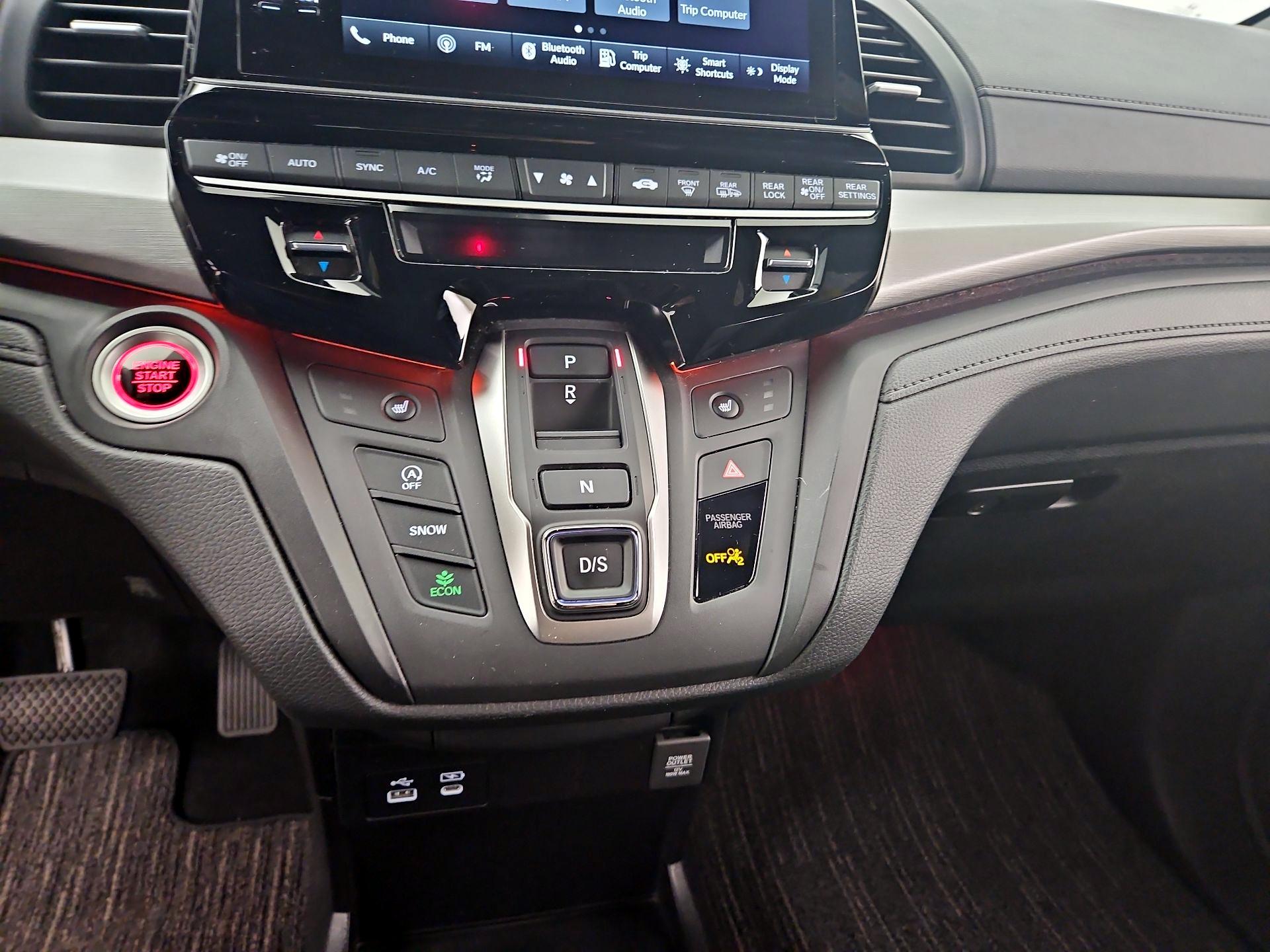 Thumbnail: 2025 Honda Odyssey - 17