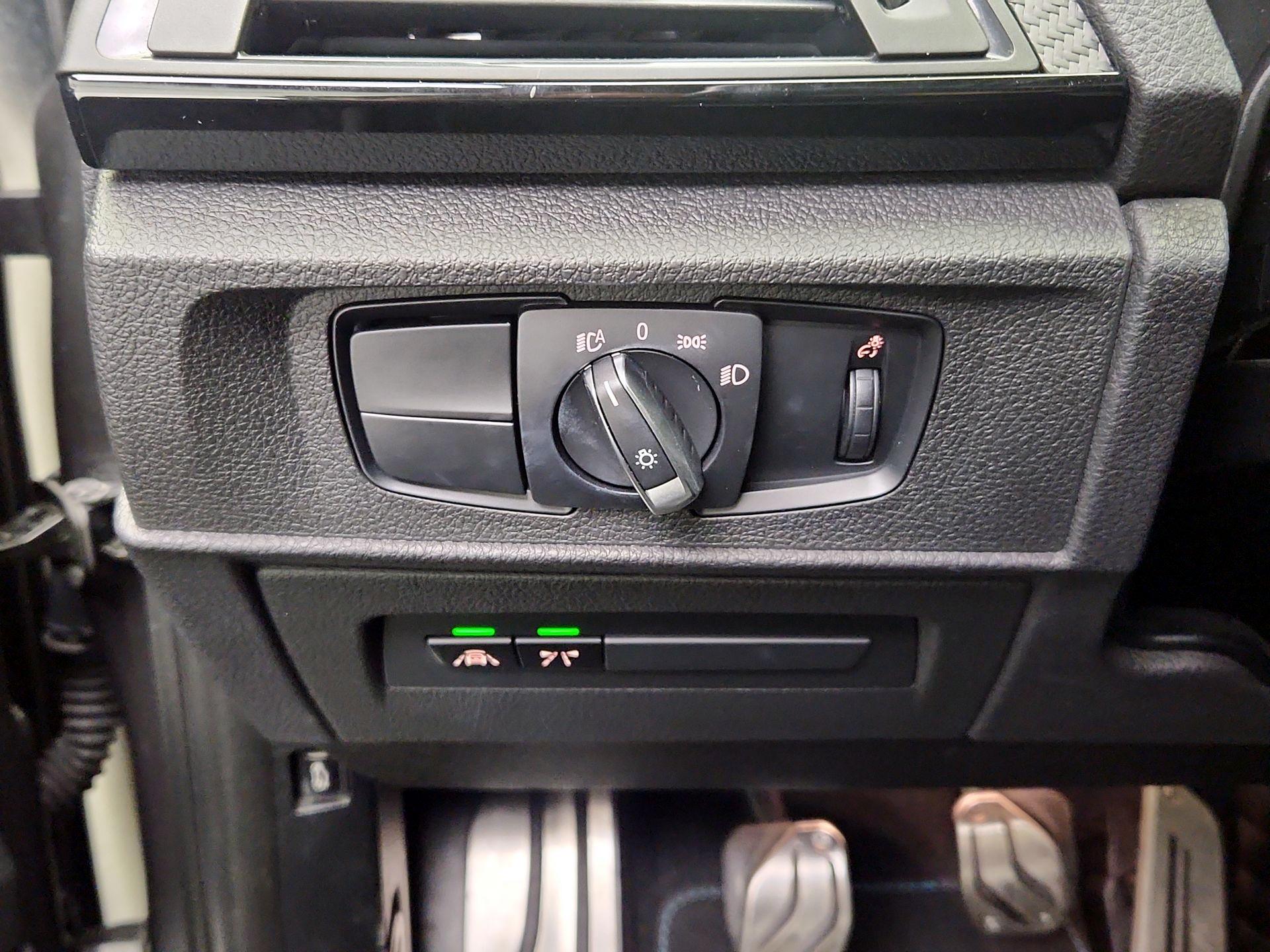 Thumbnail: 2017 BMW M2 - 13