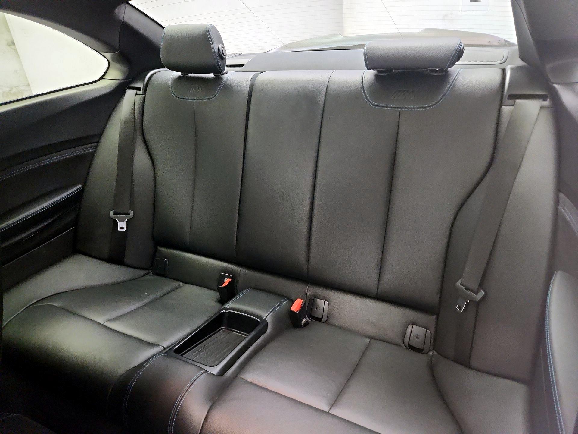 Thumbnail: 2017 BMW M2 - 19