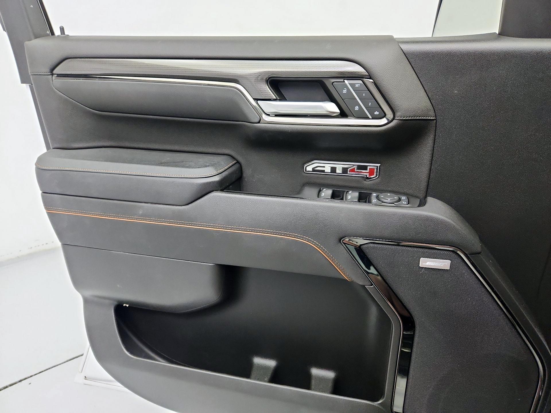 Thumbnail: 2023 GMC Sierra 1500 - 12