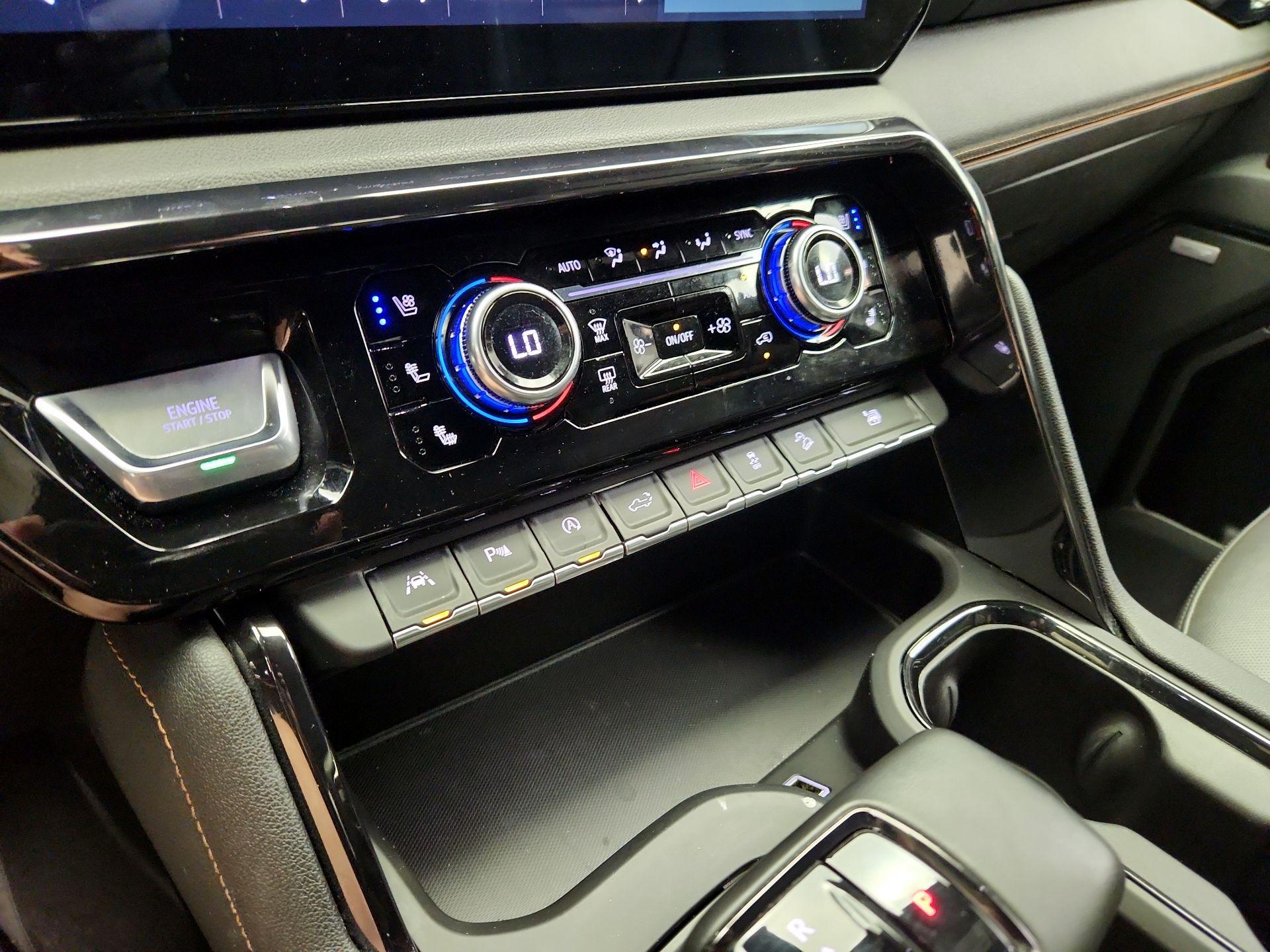 Thumbnail: 2023 GMC Sierra 1500 - 17