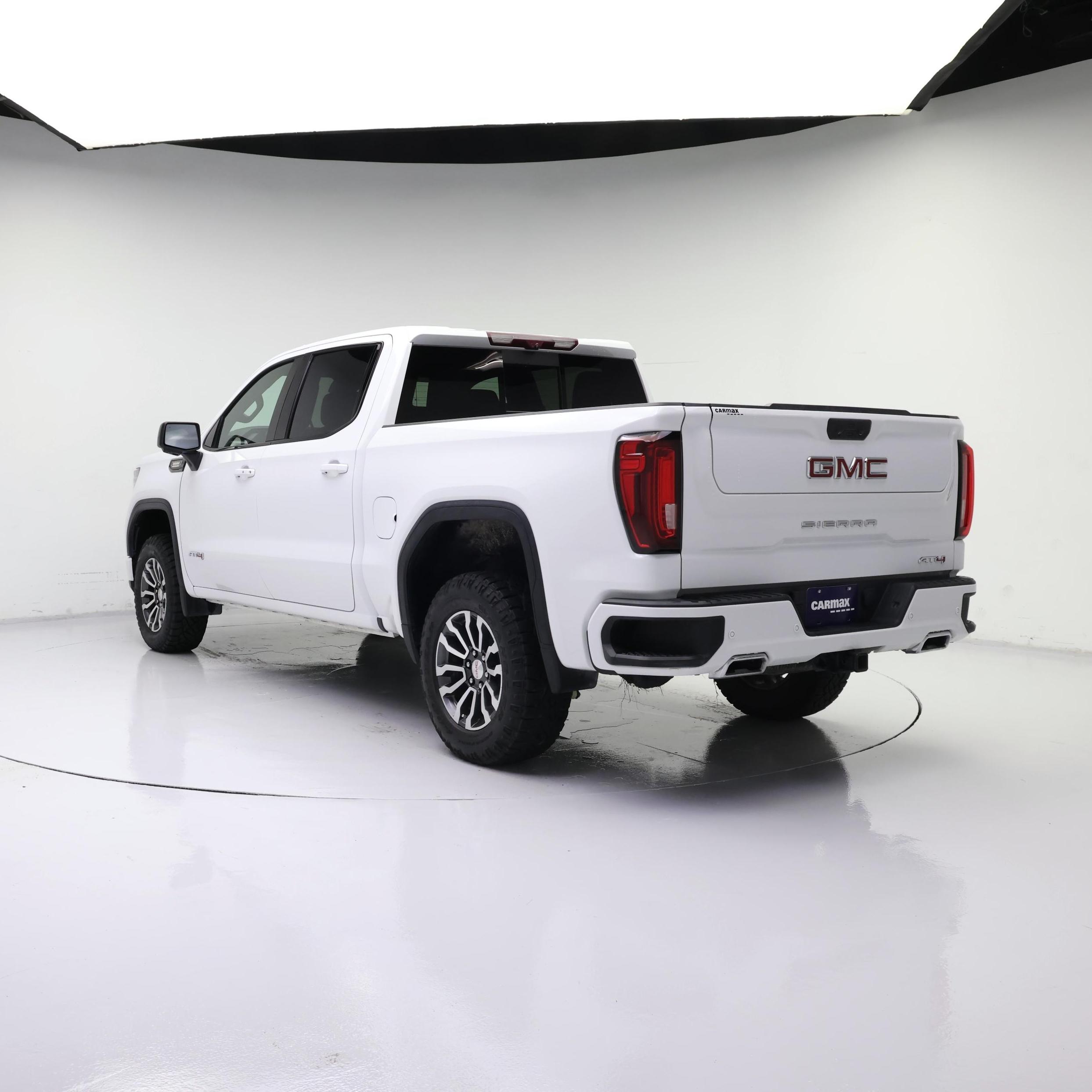 Thumbnail: 2023 GMC Sierra 1500 - 2