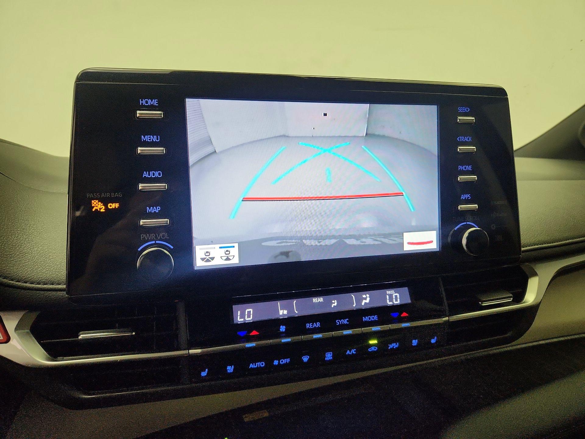 Thumbnail: 2024 Toyota Sienna - 15