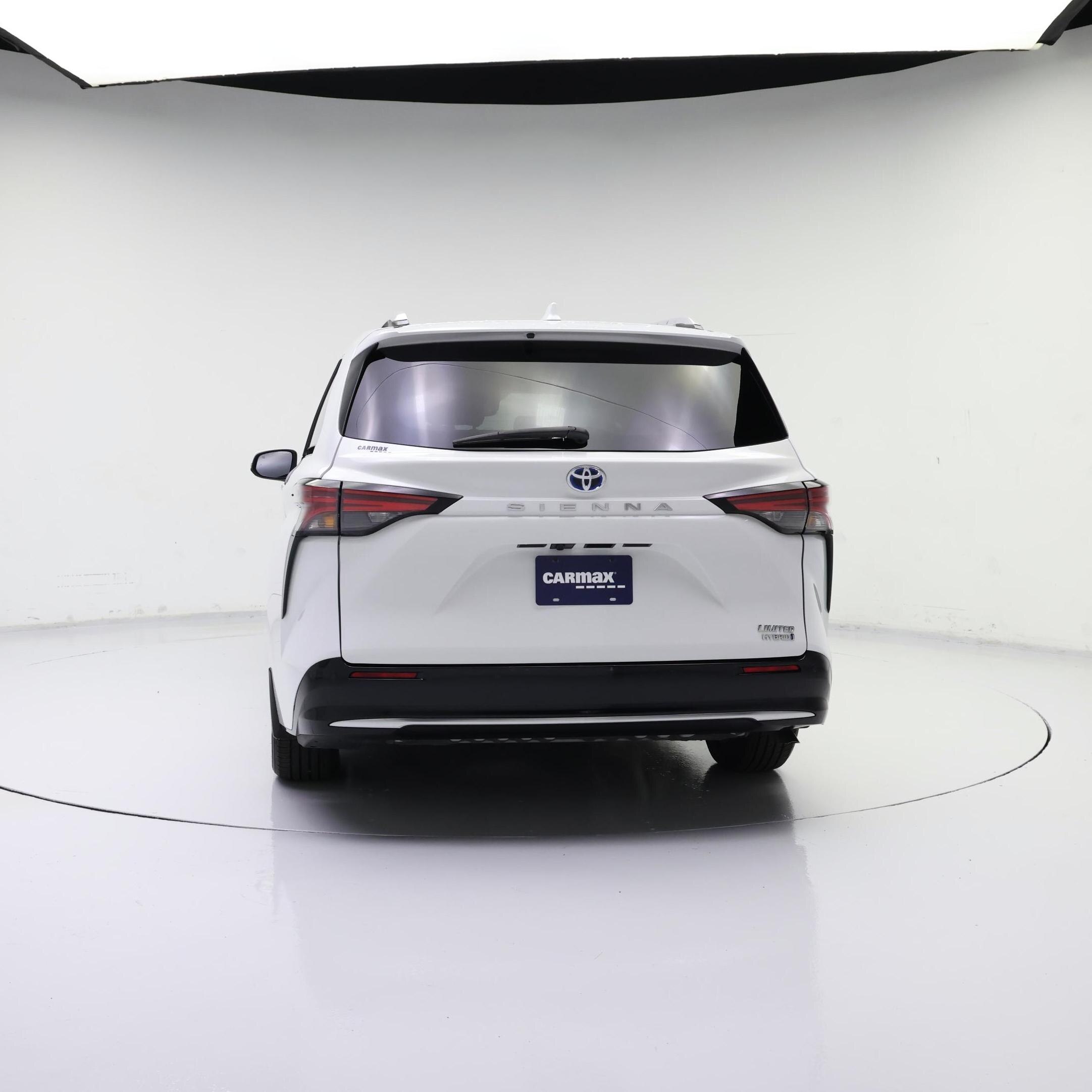 Thumbnail: 2024 Toyota Sienna - 6