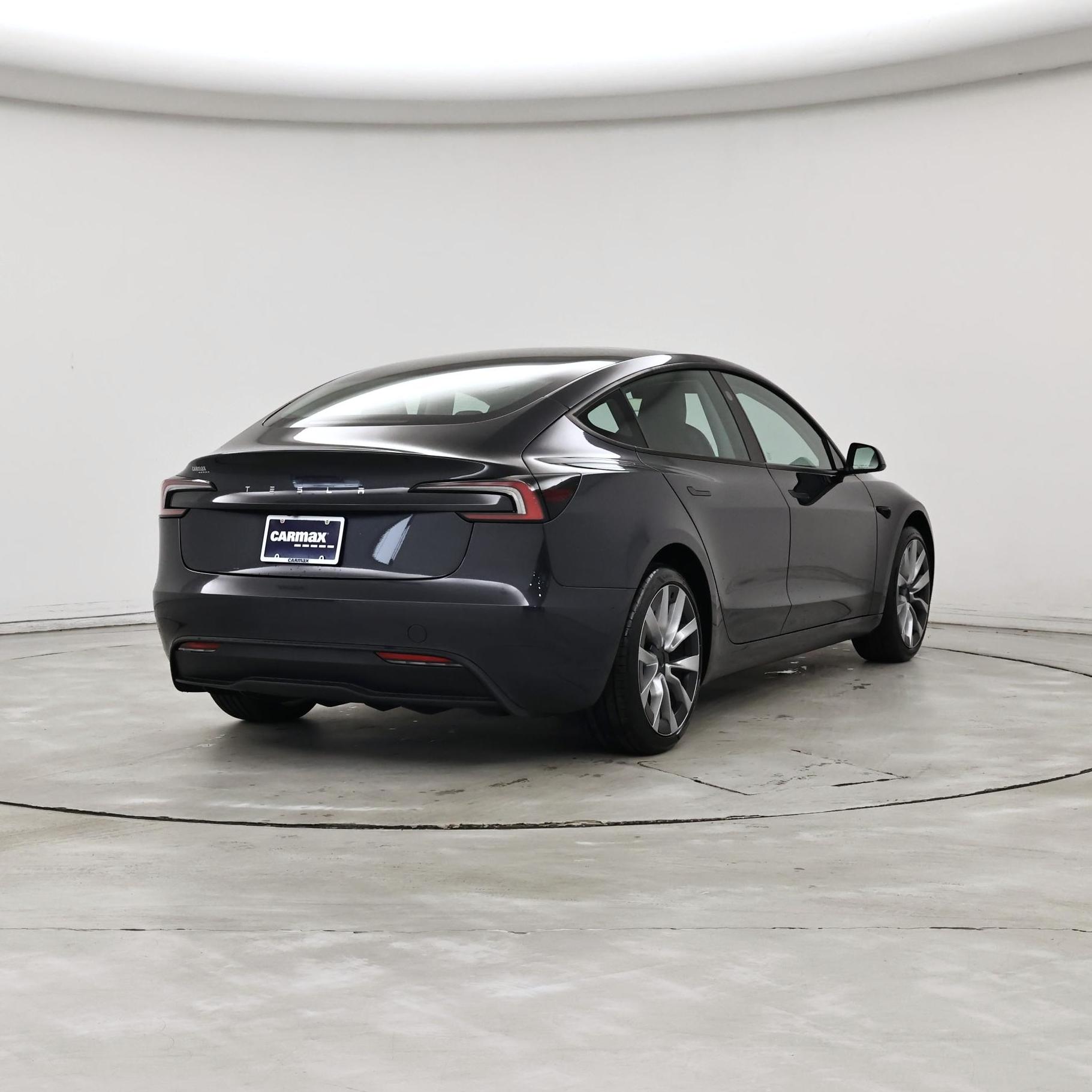 Thumbnail: 2025 Tesla Model 3 - 8