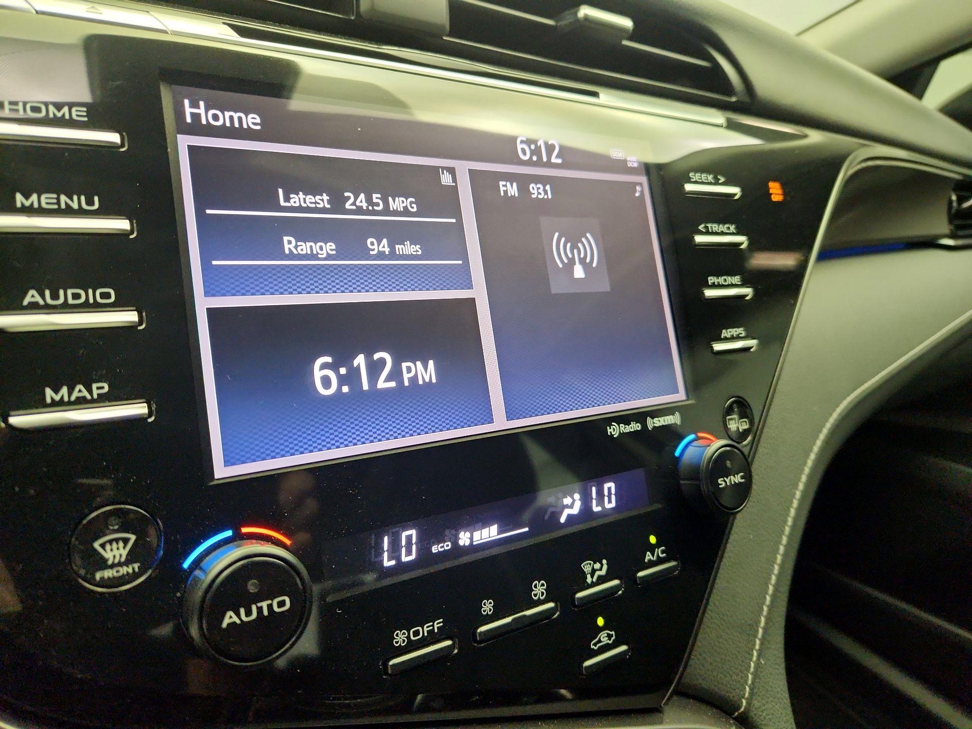 Thumbnail: 2020 Toyota Camry - 15