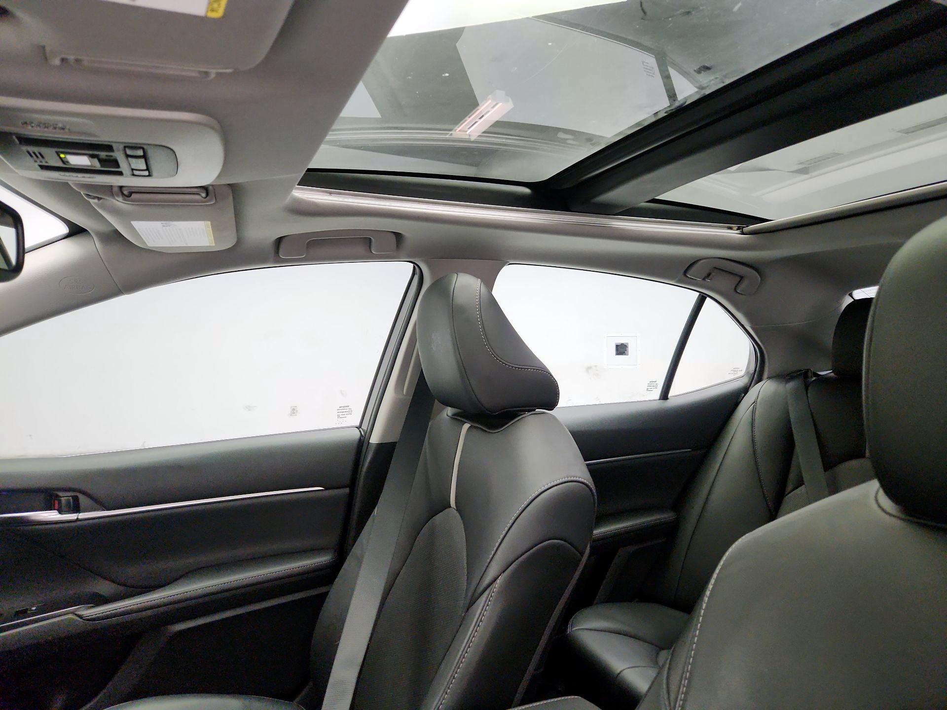 Thumbnail: 2020 Toyota Camry - 19