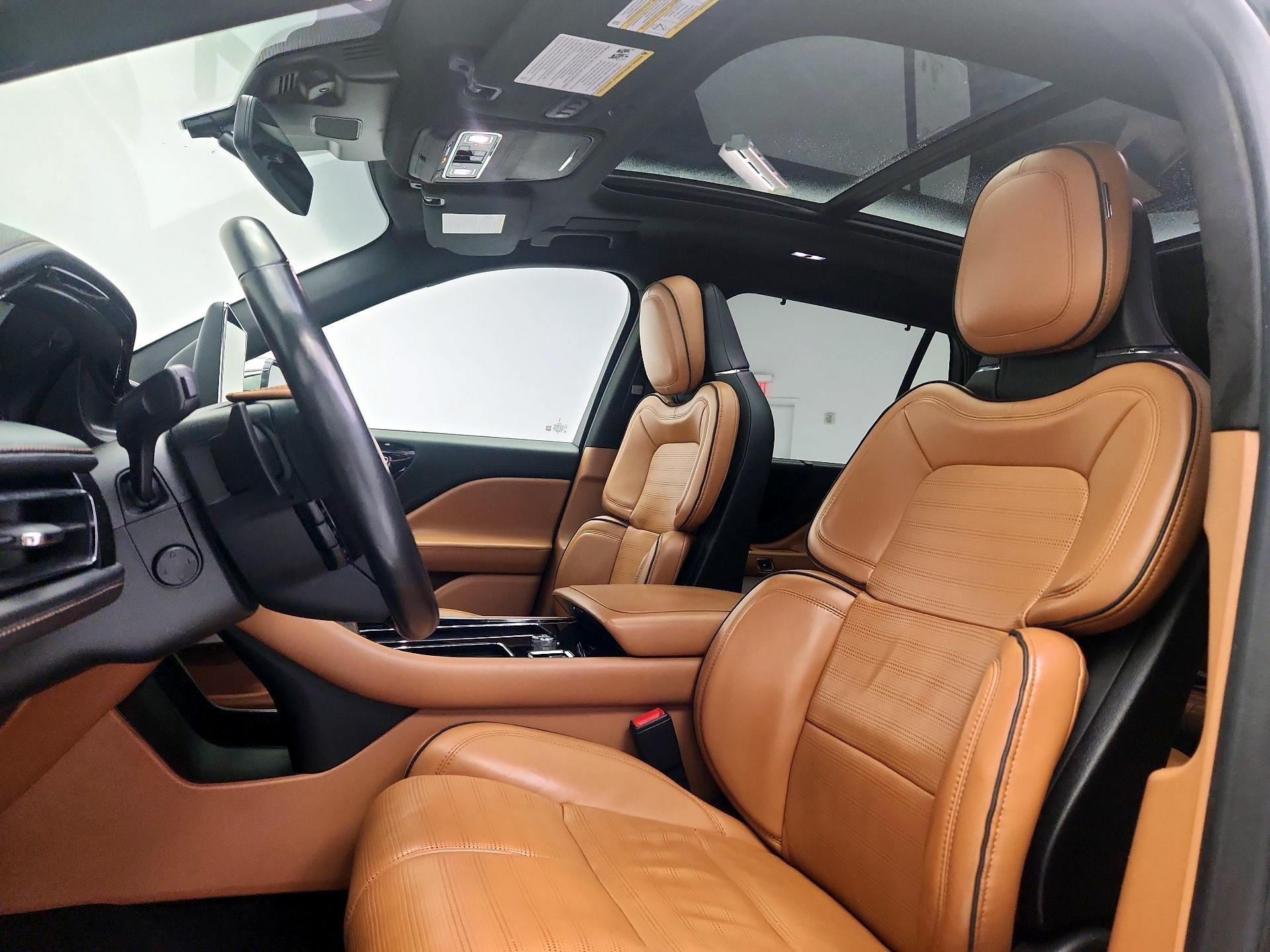 Thumbnail: 2020 Lincoln Aviator - 20