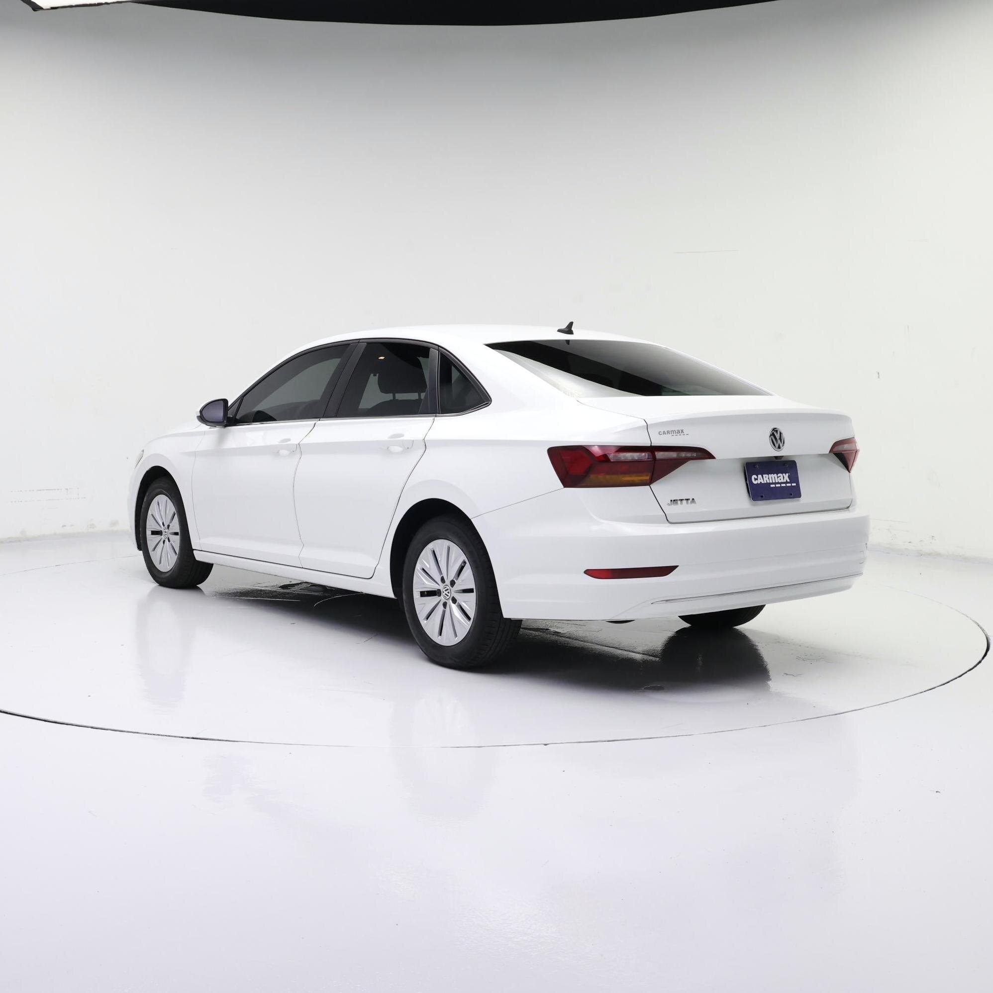 Thumbnail: 2019 Volkswagen Jetta - 2