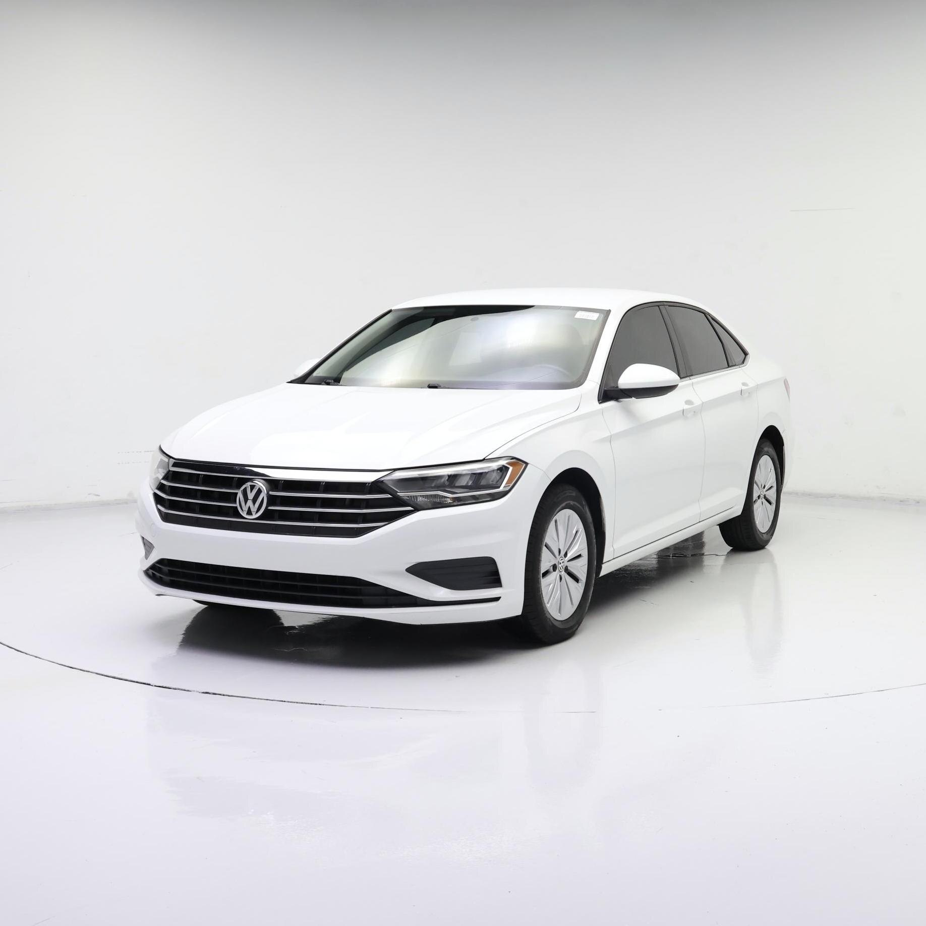 Thumbnail: 2019 Volkswagen Jetta - 4