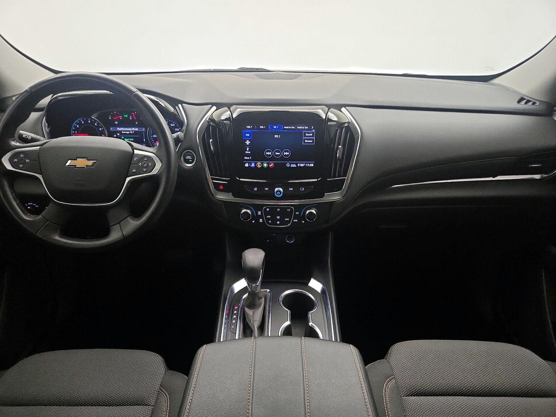 Thumbnail: 2021 Chevrolet Traverse - 9