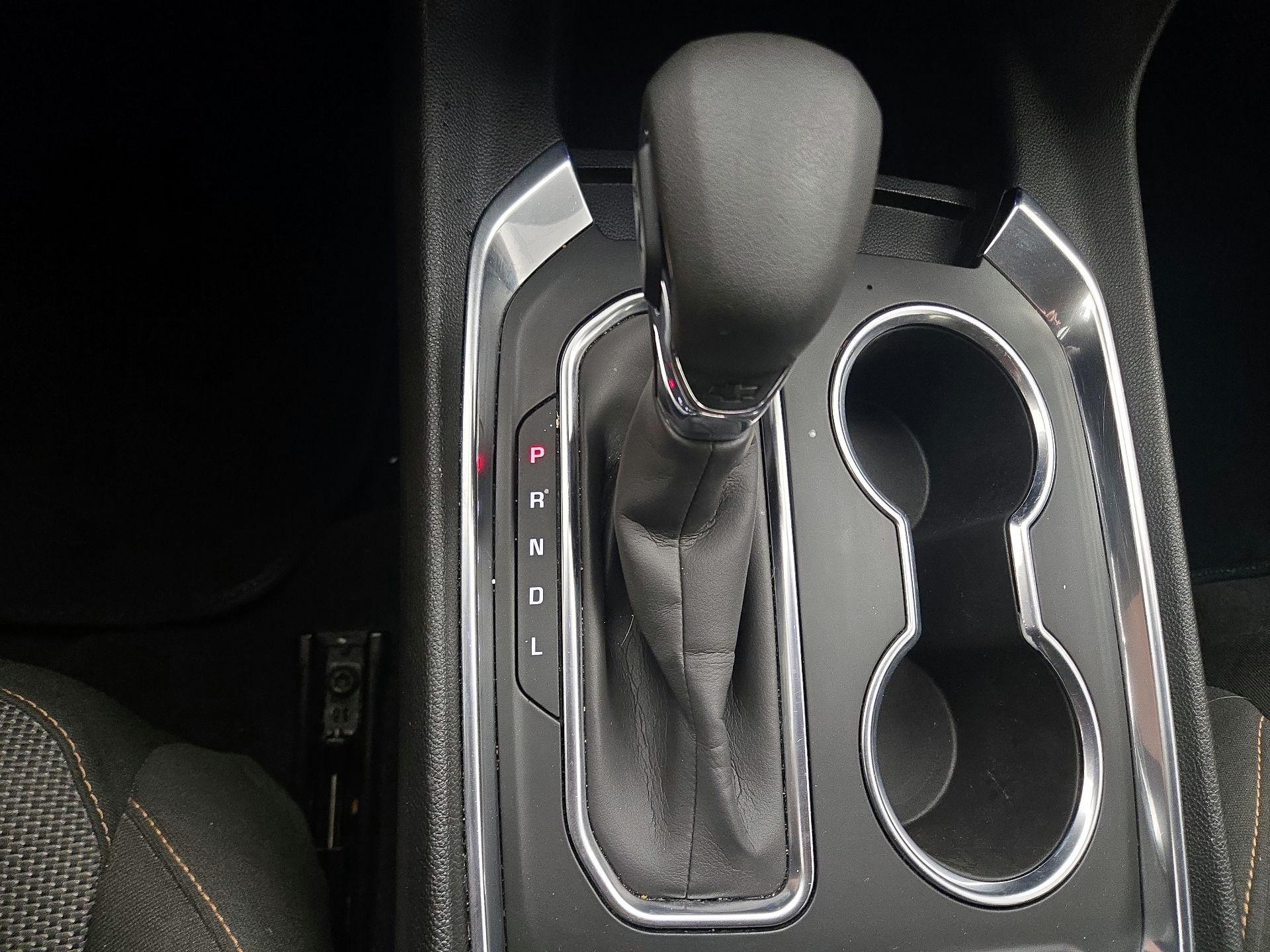 Thumbnail: 2021 Chevrolet Traverse - 17