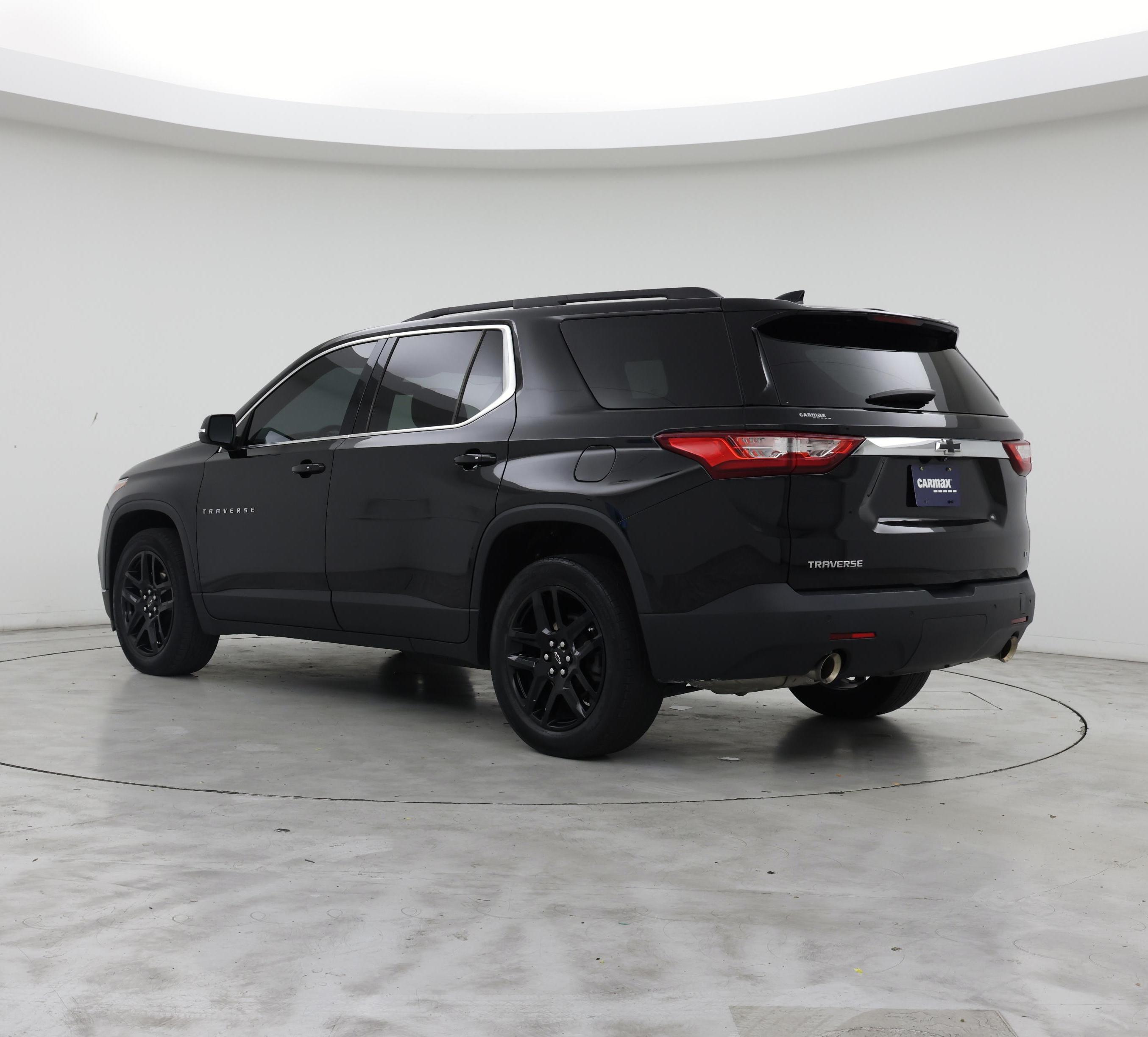 Thumbnail: 2021 Chevrolet Traverse - 2