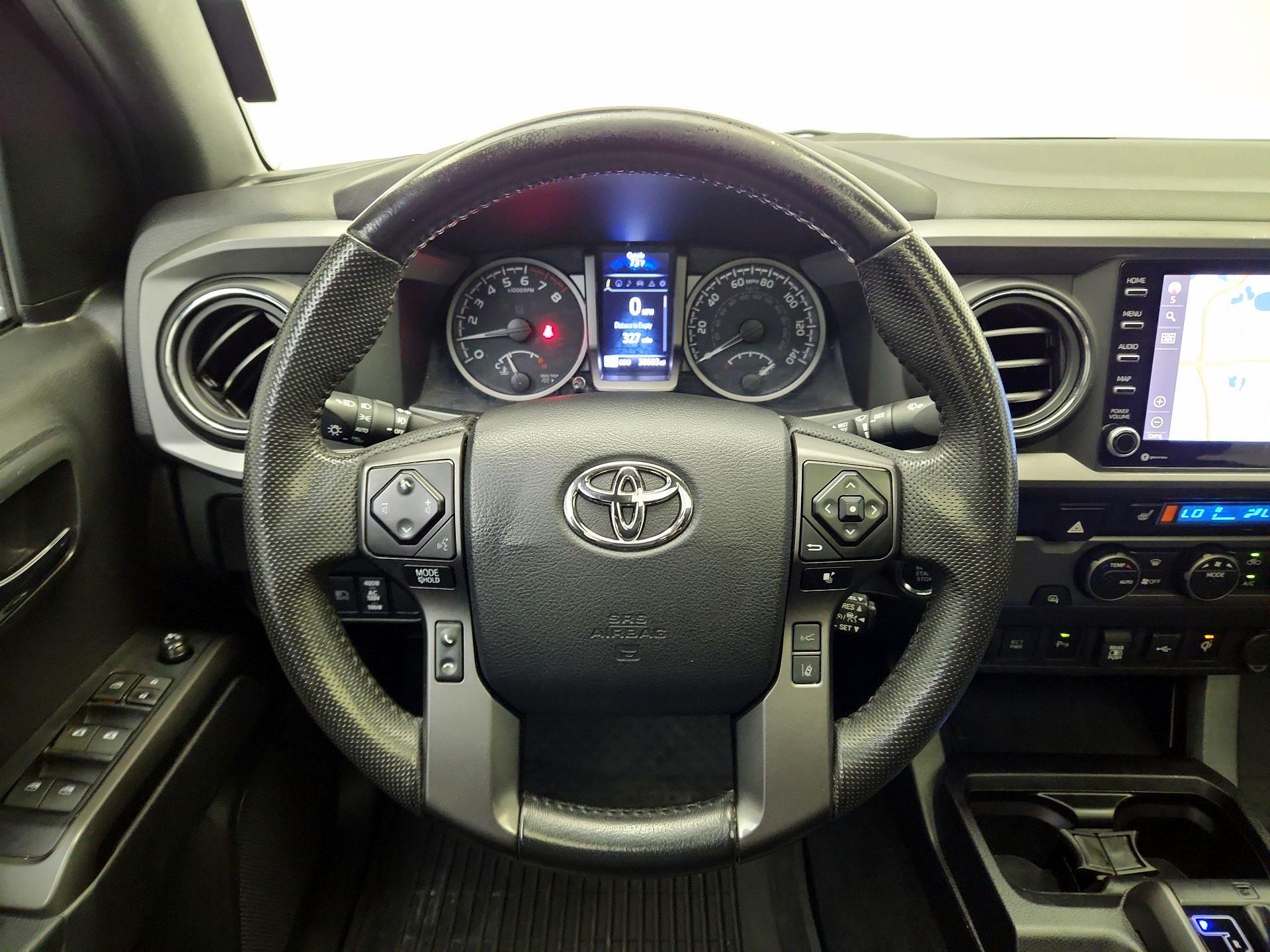 Thumbnail: 2022 Toyota Tacoma - 10