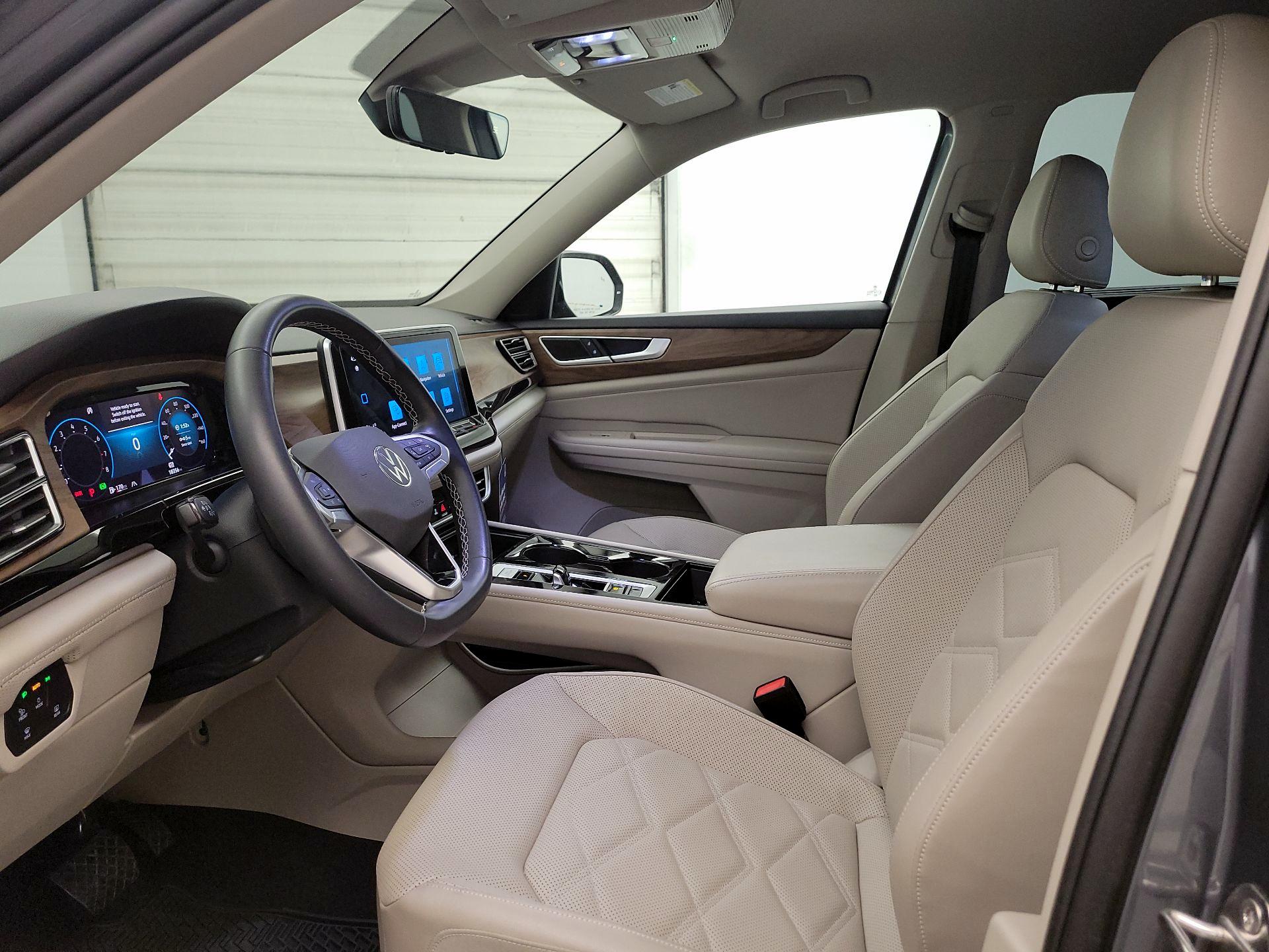 Thumbnail: 2024 Volkswagen Atlas - 11