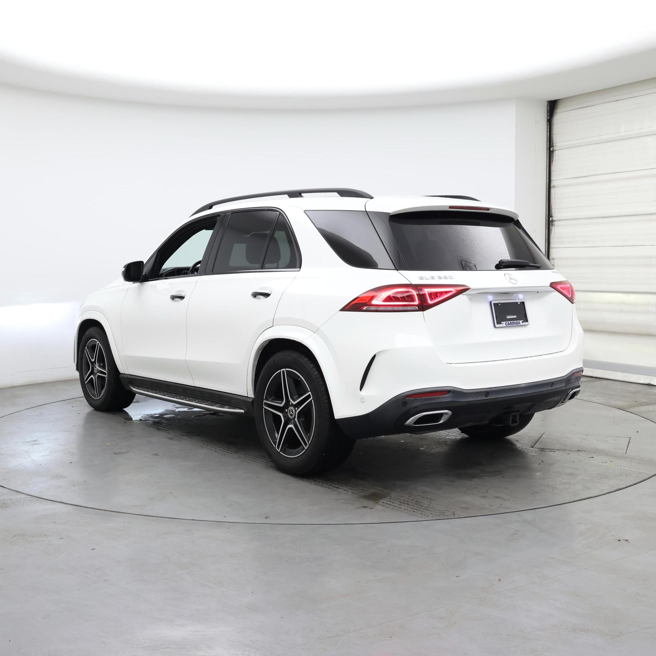 Thumbnail: 2021 Mercedes-Benz GLE - 2