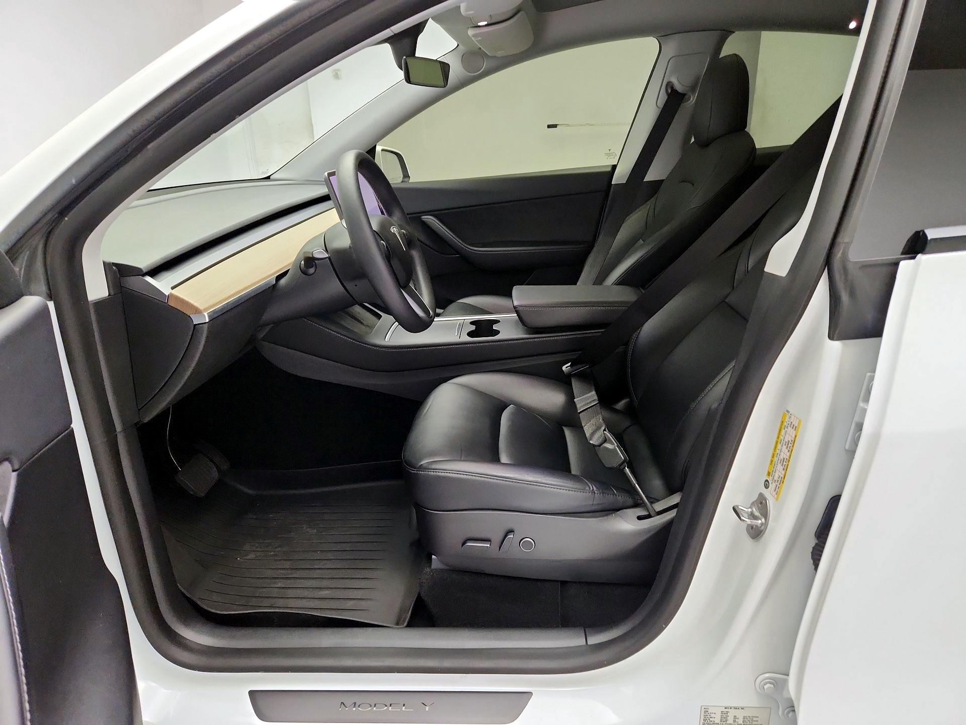 Thumbnail: 2021 Tesla Model Y - 11