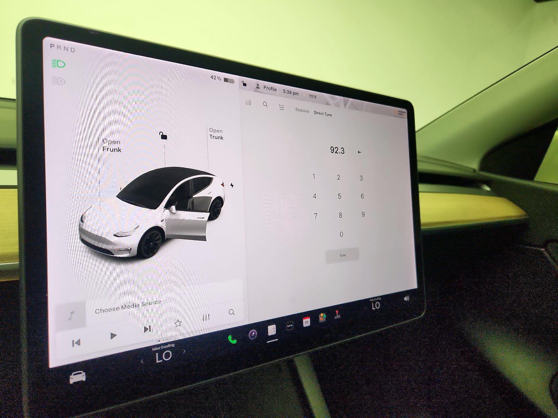 Thumbnail: 2021 Tesla Model Y - 15
