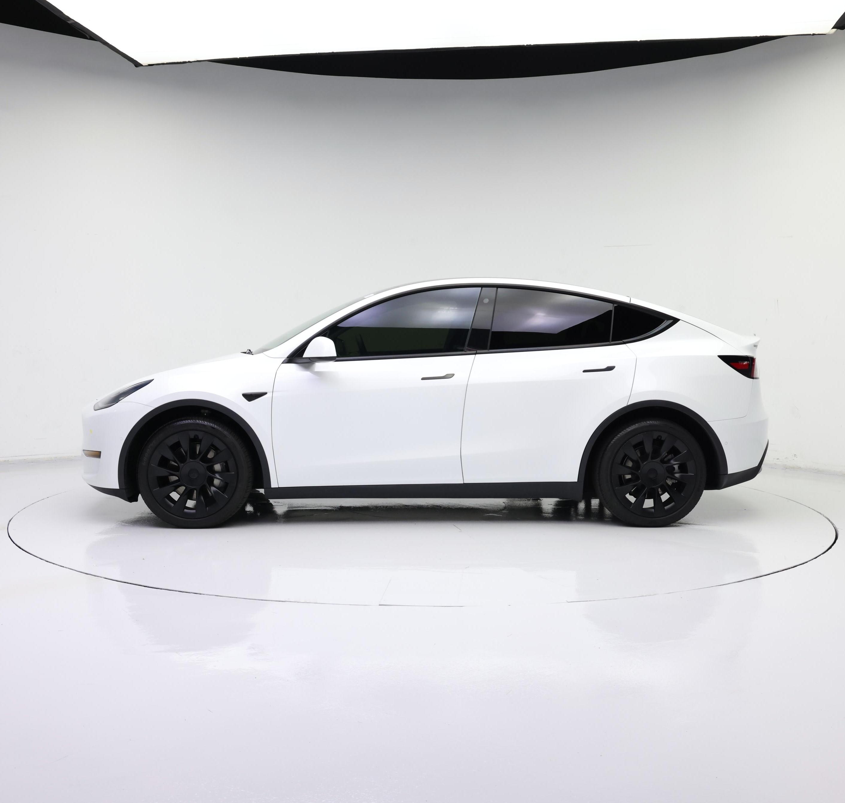 Thumbnail: 2021 Tesla Model Y - 3