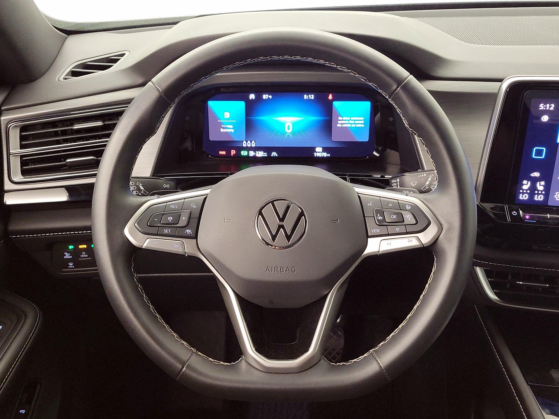 Thumbnail: 2024 Volkswagen Atlas - 10