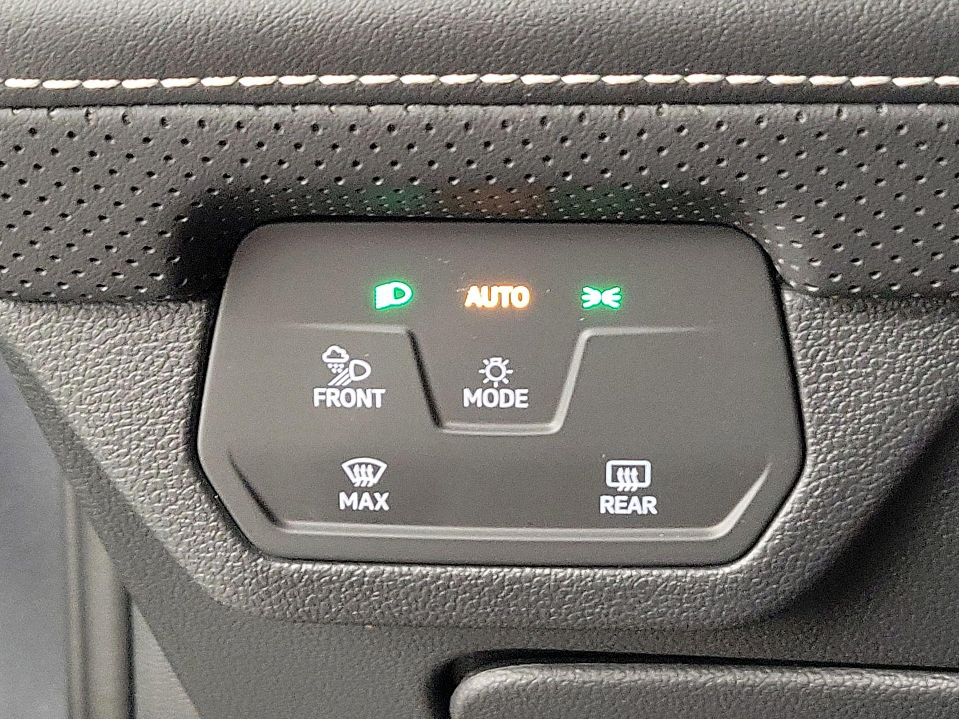 Thumbnail: 2024 Volkswagen Atlas - 13