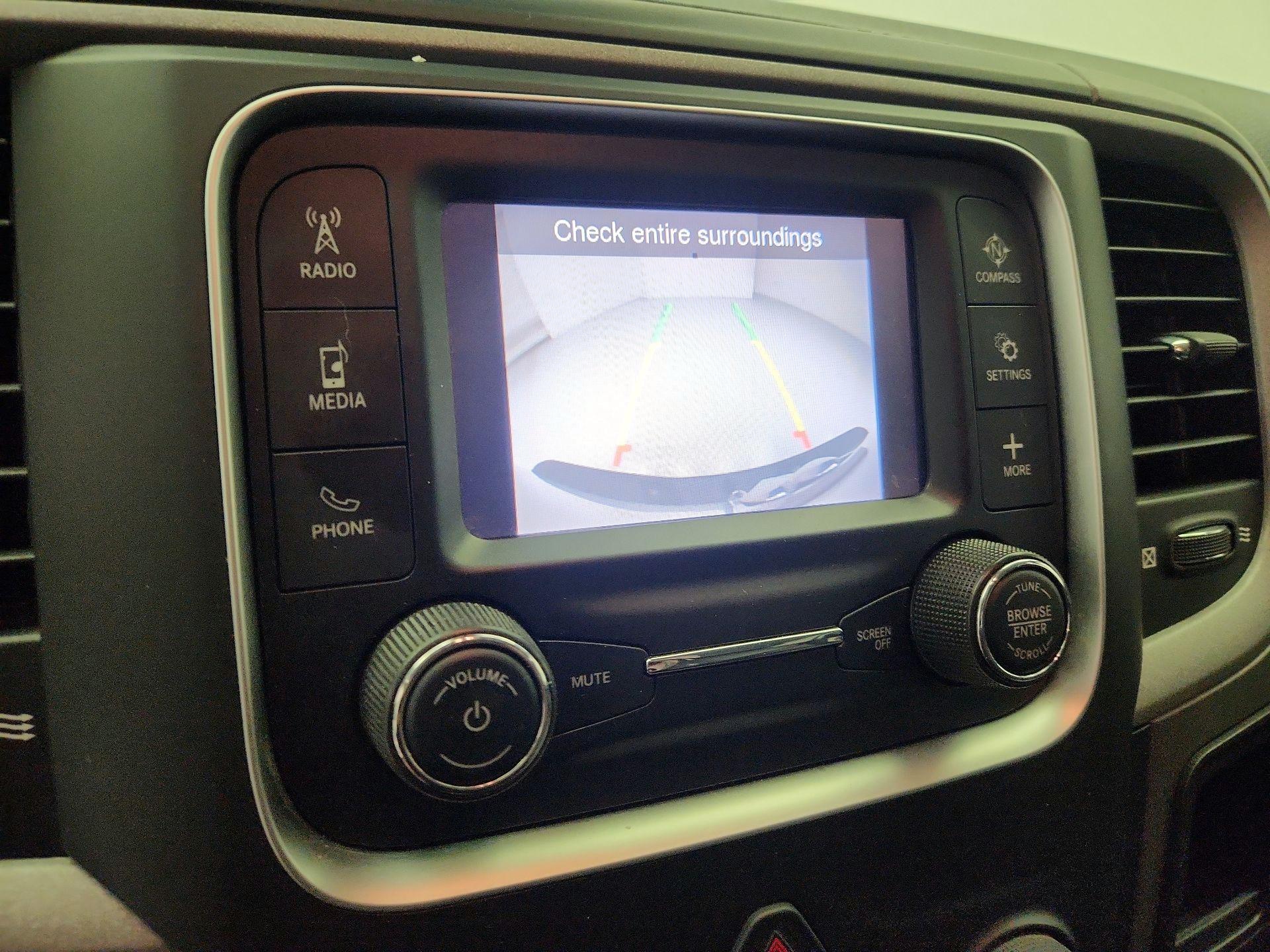 Thumbnail: 2021 RAM 1500 Classic - 15