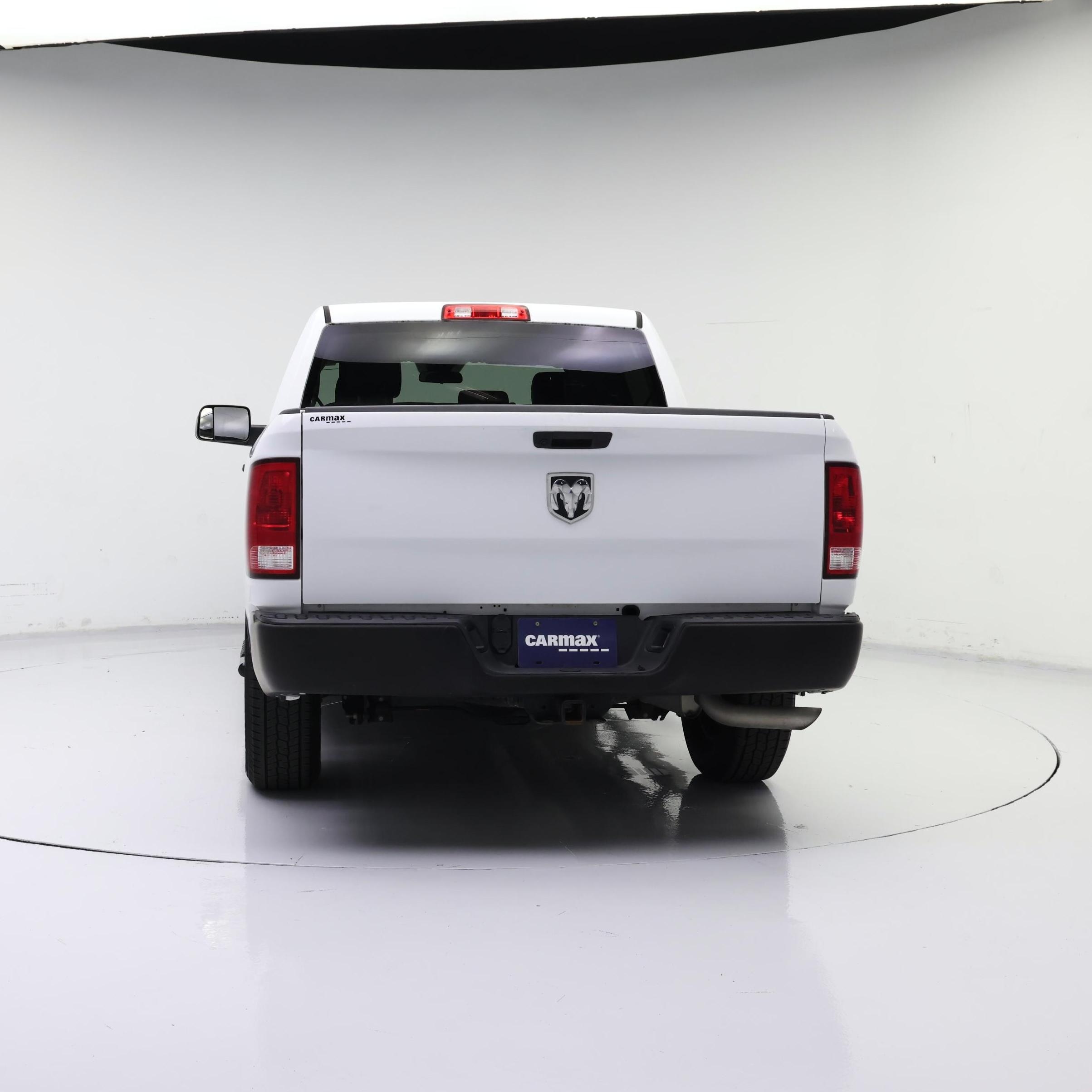 Thumbnail: 2021 RAM 1500 Classic - 6