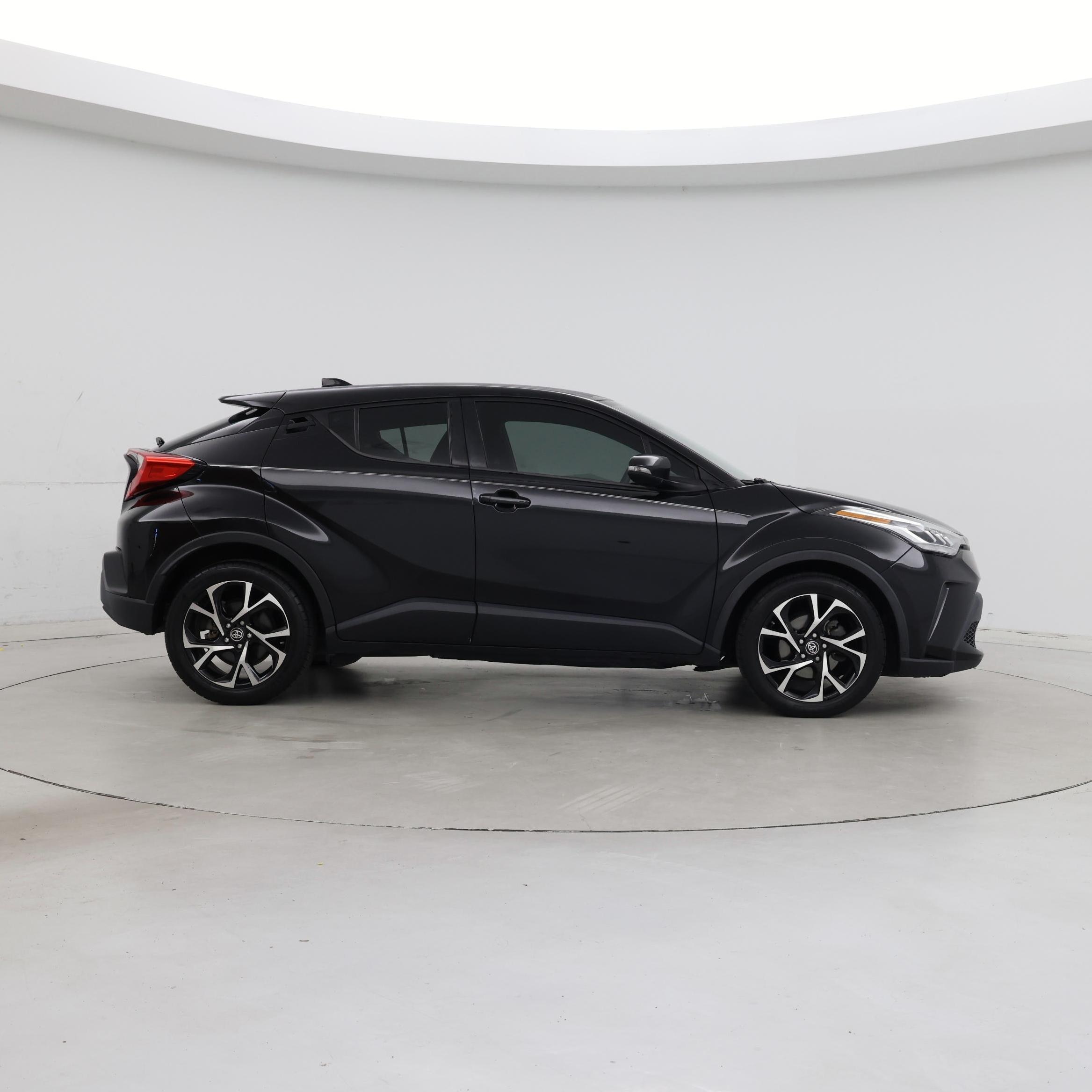 Thumbnail: 2020 Toyota C-HR - 7