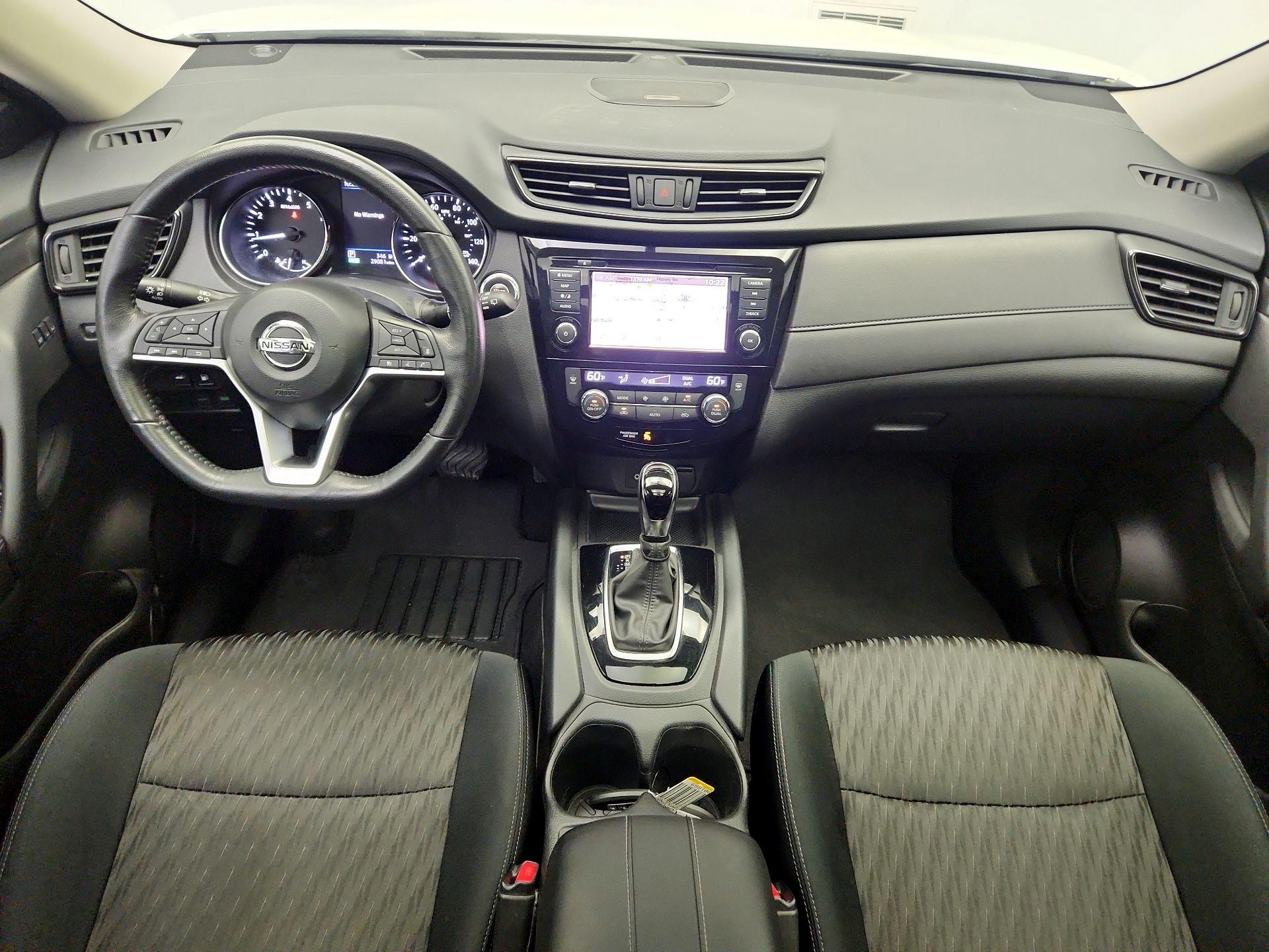 Thumbnail: 2018 Nissan Rogue - 9