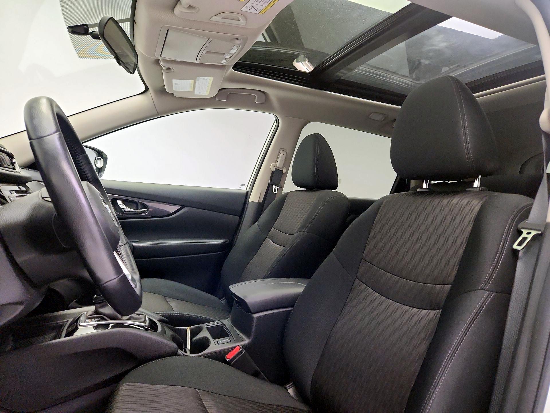 Thumbnail: 2018 Nissan Rogue - 20