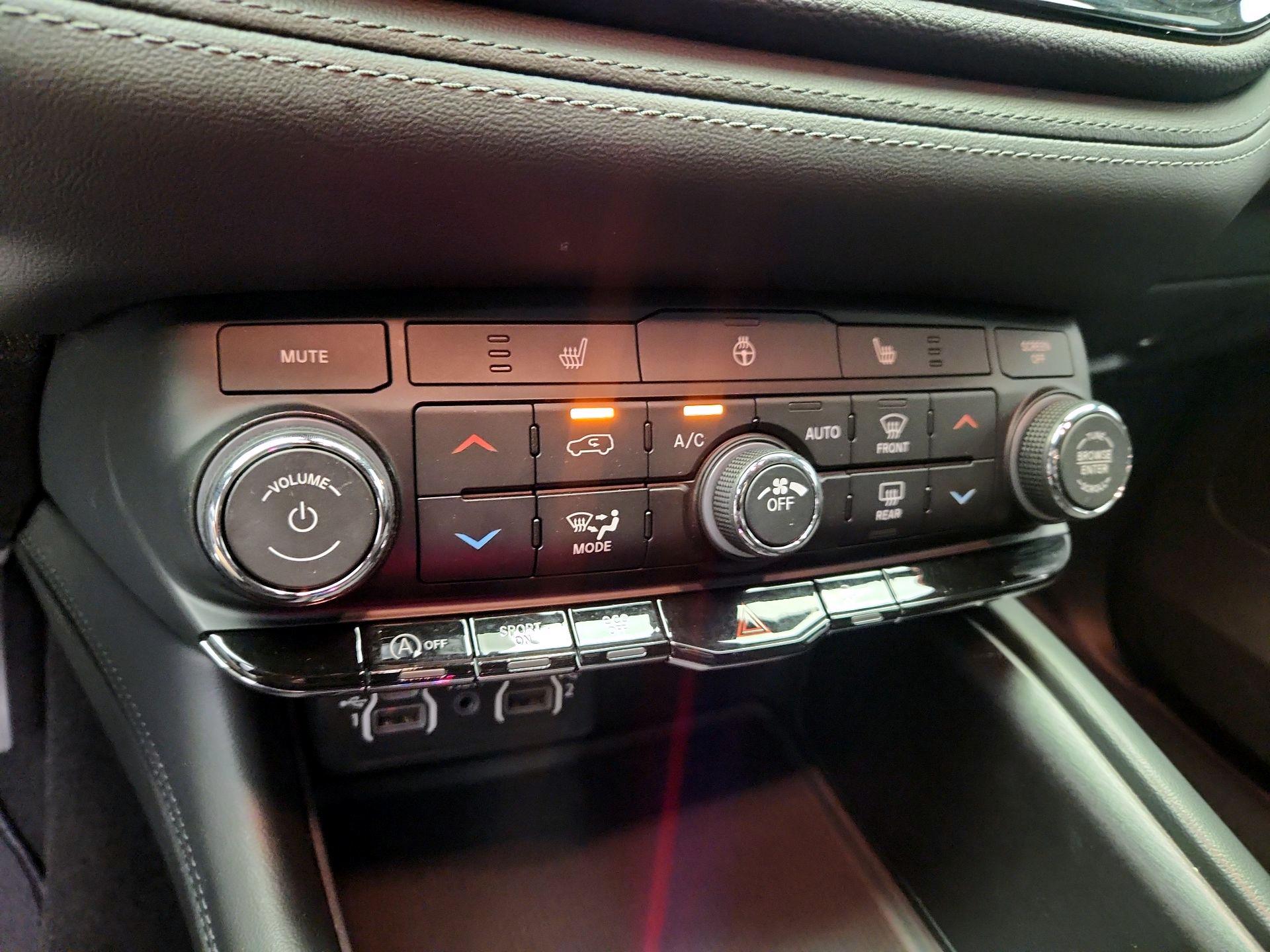 Thumbnail: 2024 Dodge Durango - 17