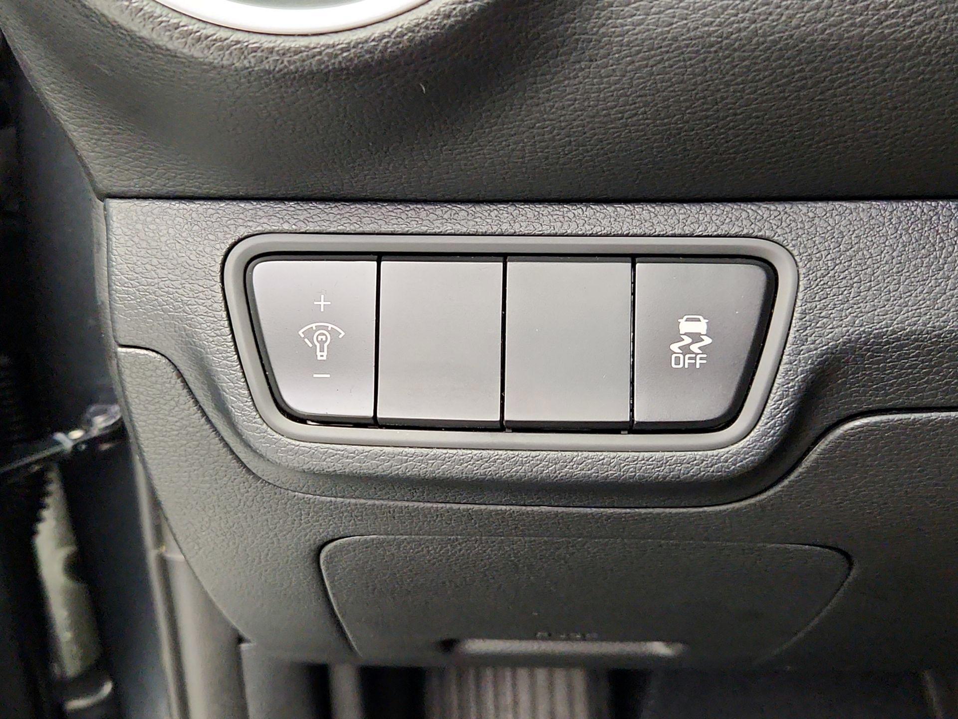 Thumbnail: 2024 Kia Forte - 13