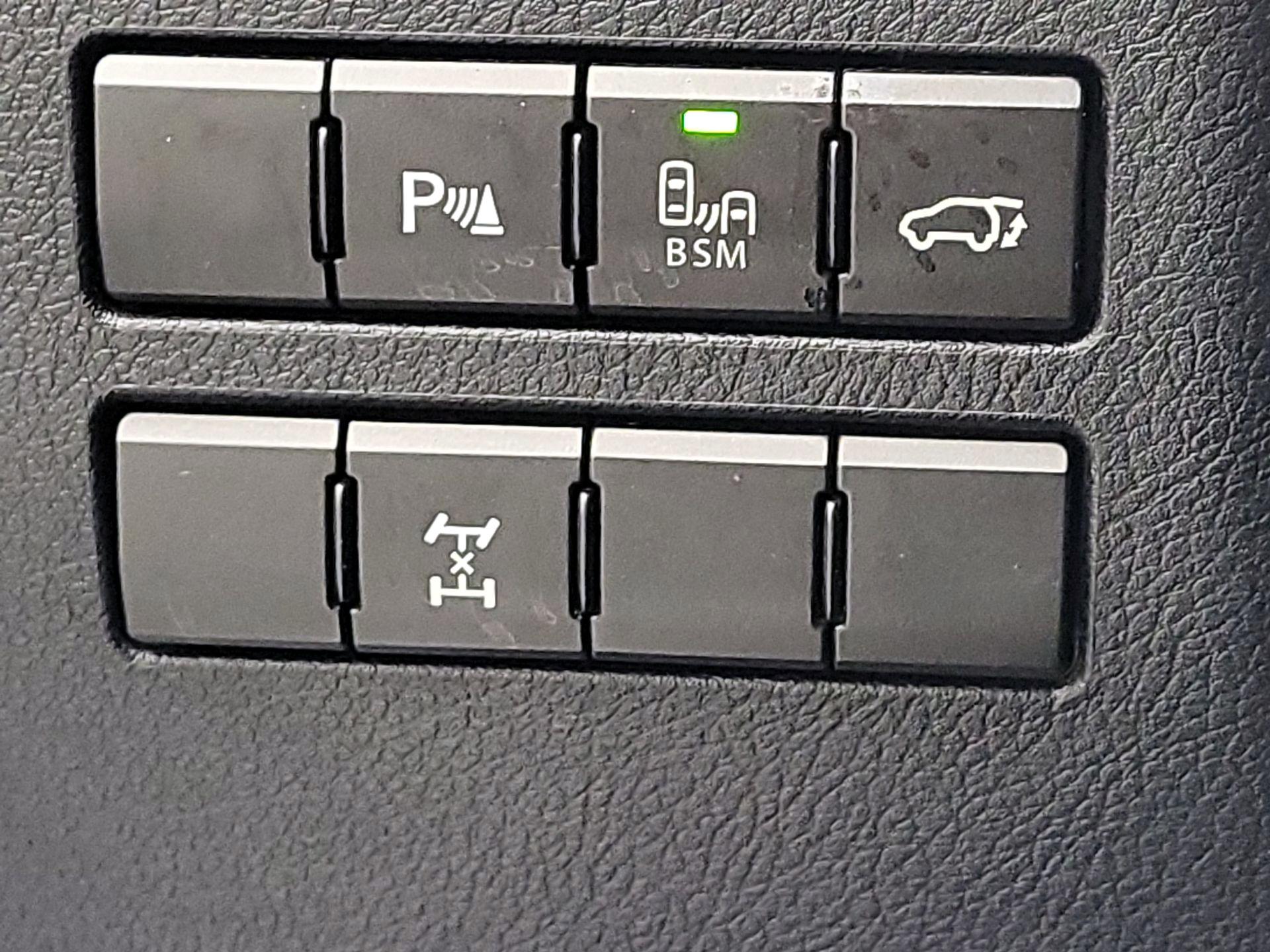 Thumbnail: 2016 Lexus NX - 13