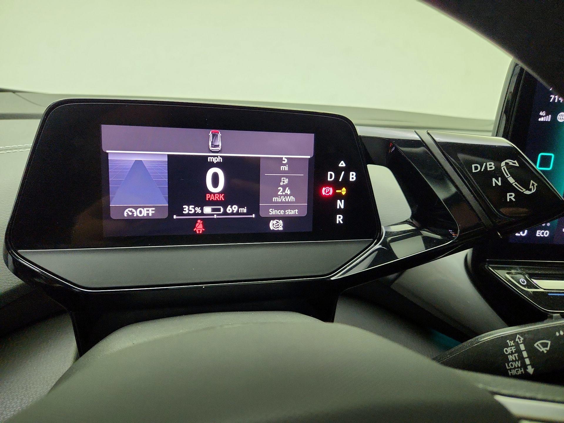 Thumbnail: 2023 Volkswagen ID.4 - 17