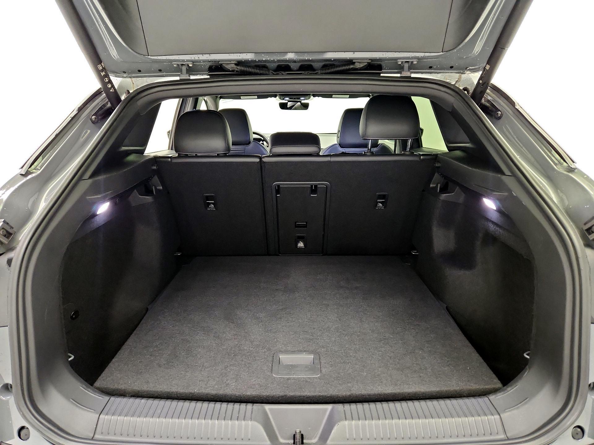 Thumbnail: 2023 Volkswagen ID.4 - 20