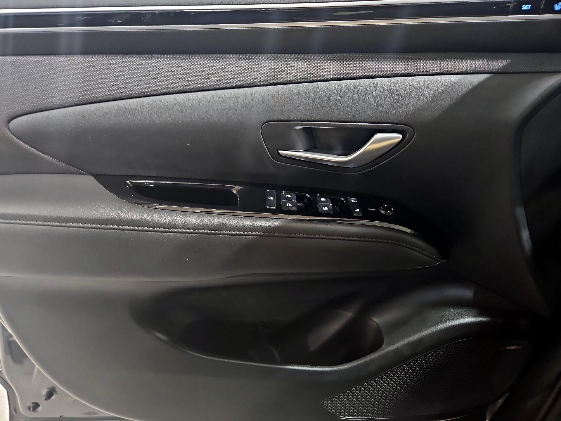 Thumbnail: 2022 Hyundai Tucson - 12