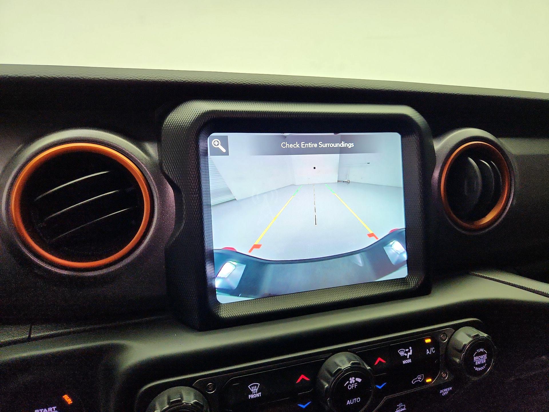 Thumbnail: 2022 Jeep Gladiator - 15