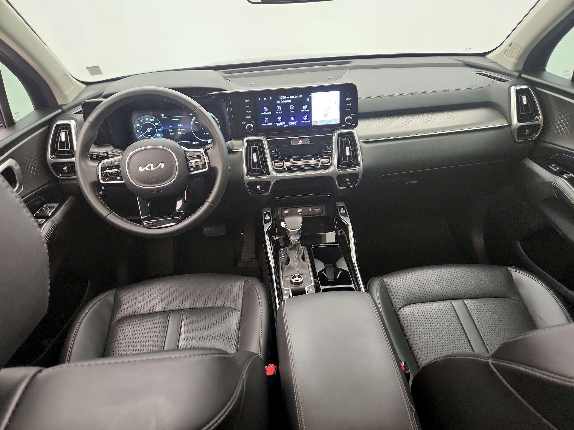 Thumbnail: 2023 Kia Sorento - 9