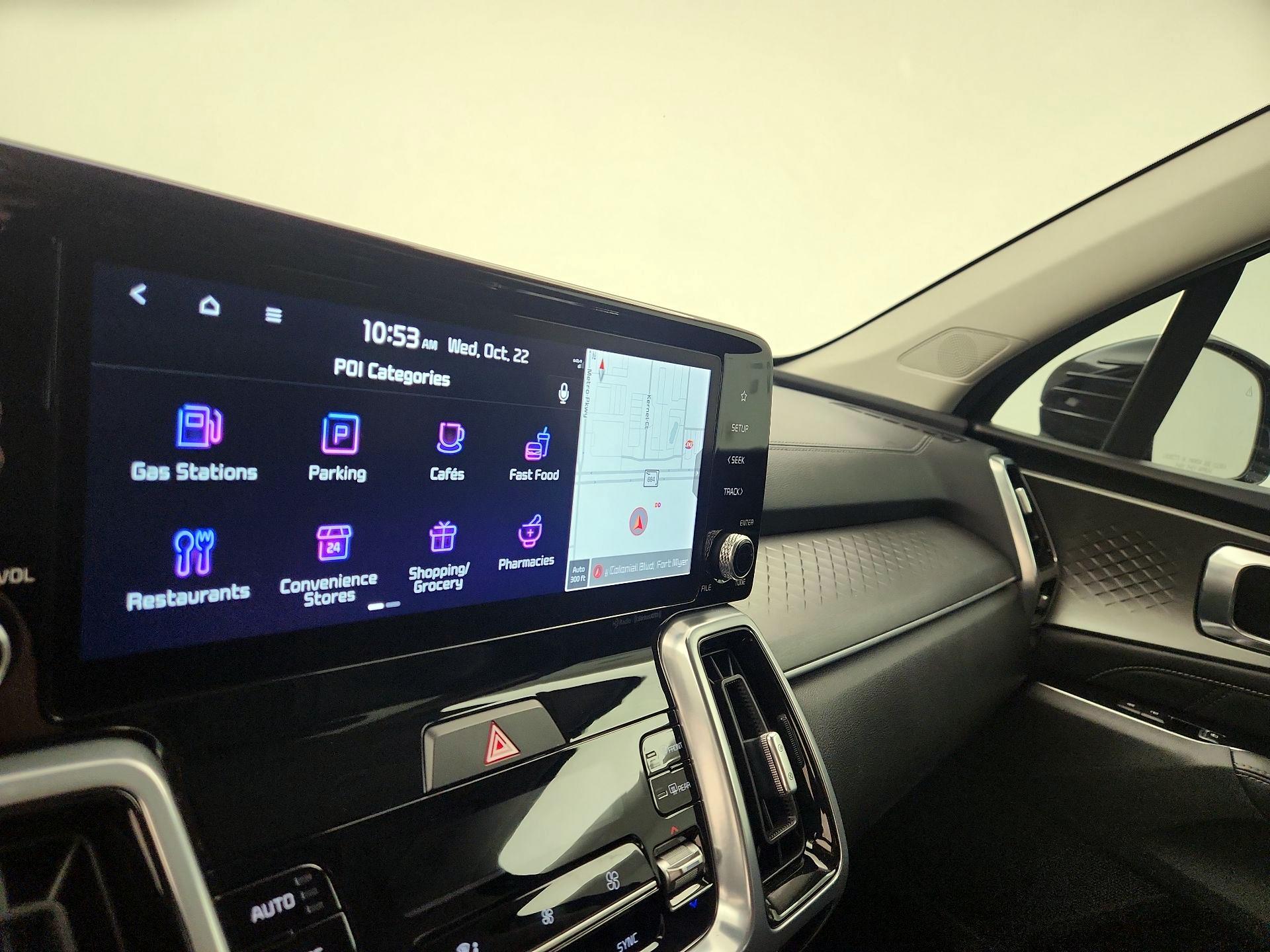 Thumbnail: 2023 Kia Sorento - 14