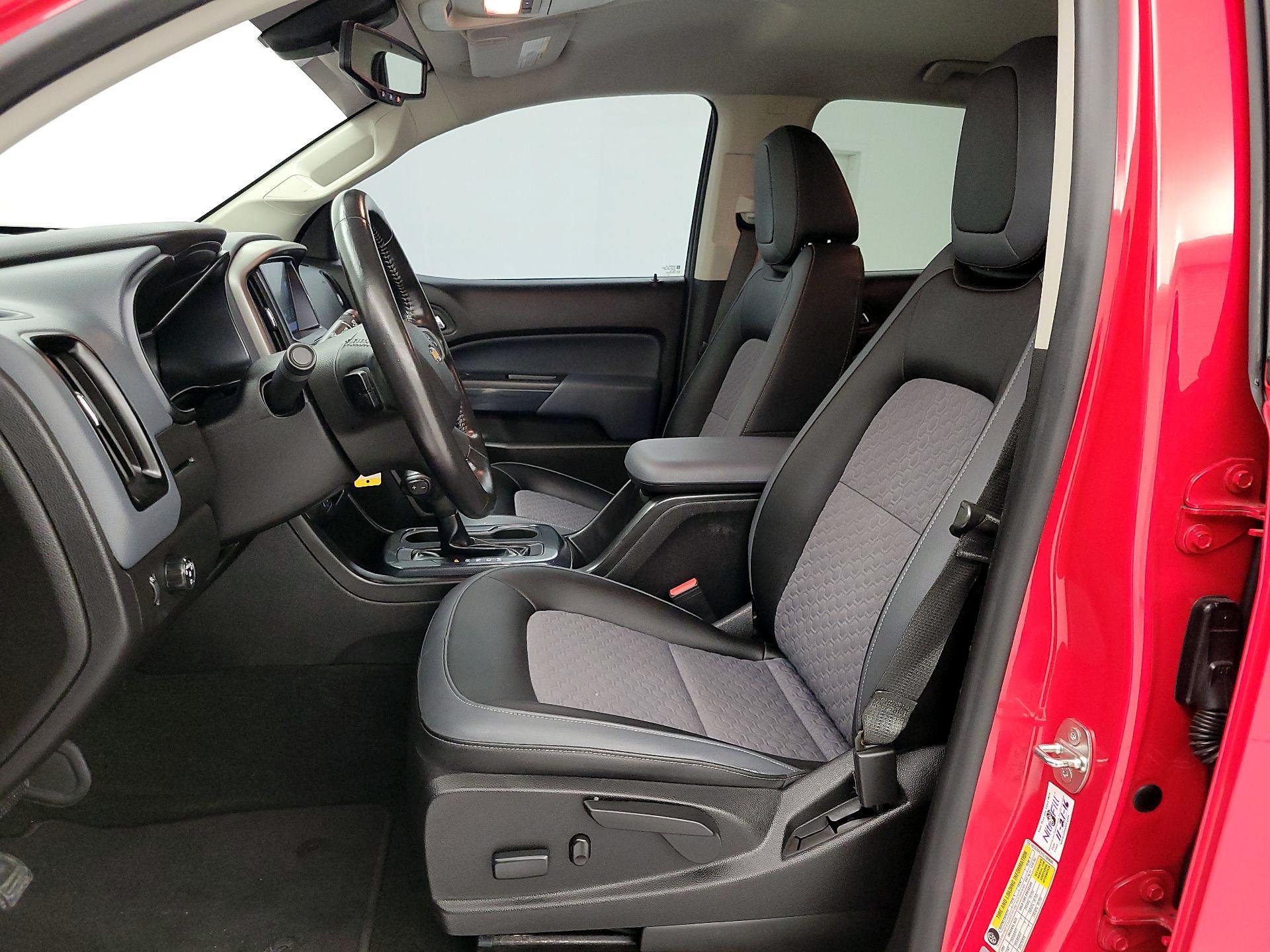 Thumbnail: 2016 Chevrolet Colorado - 11