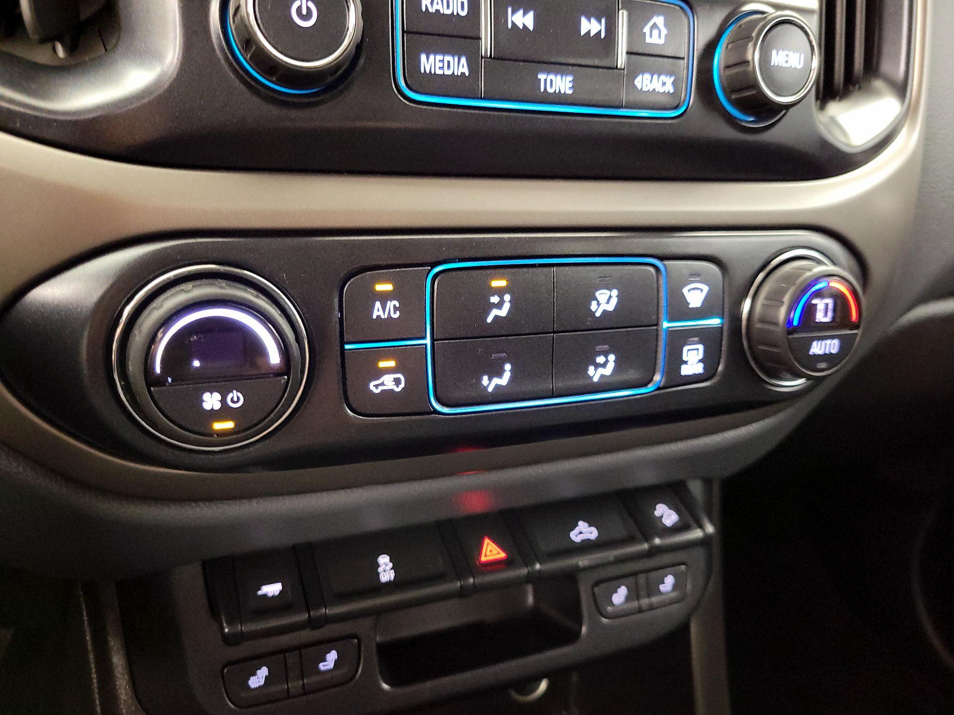 Thumbnail: 2016 Chevrolet Colorado - 16
