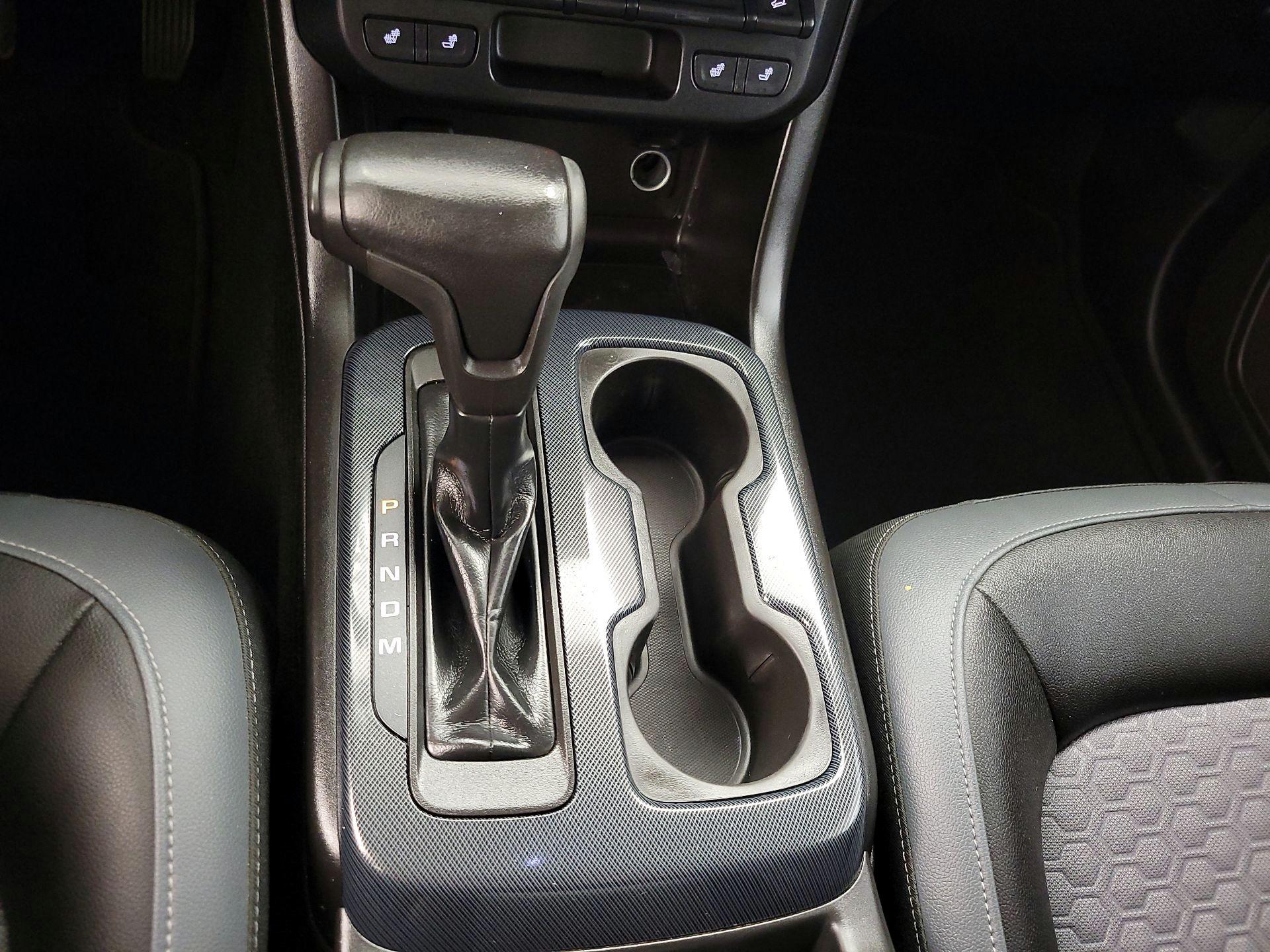 Thumbnail: 2016 Chevrolet Colorado - 17
