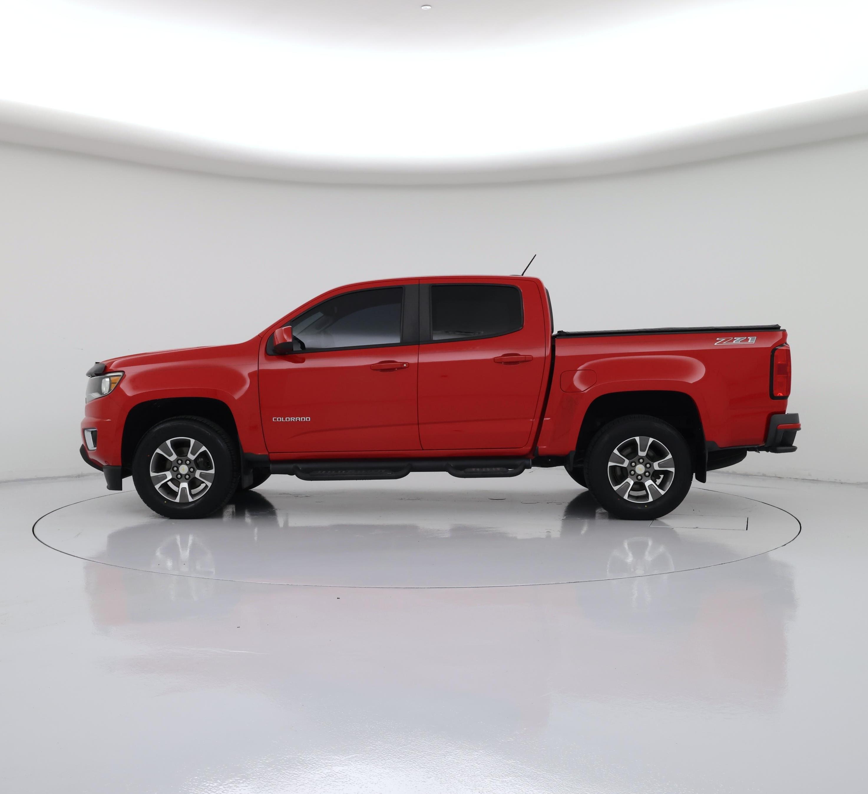 Thumbnail: 2016 Chevrolet Colorado - 3