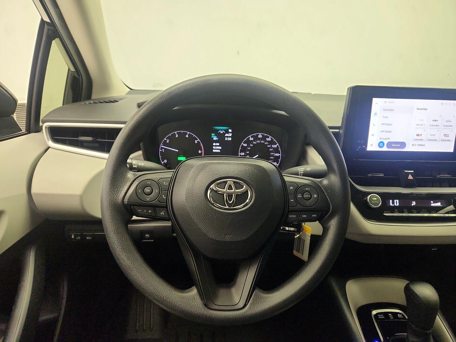 Thumbnail: 2023 Toyota Corolla - 10