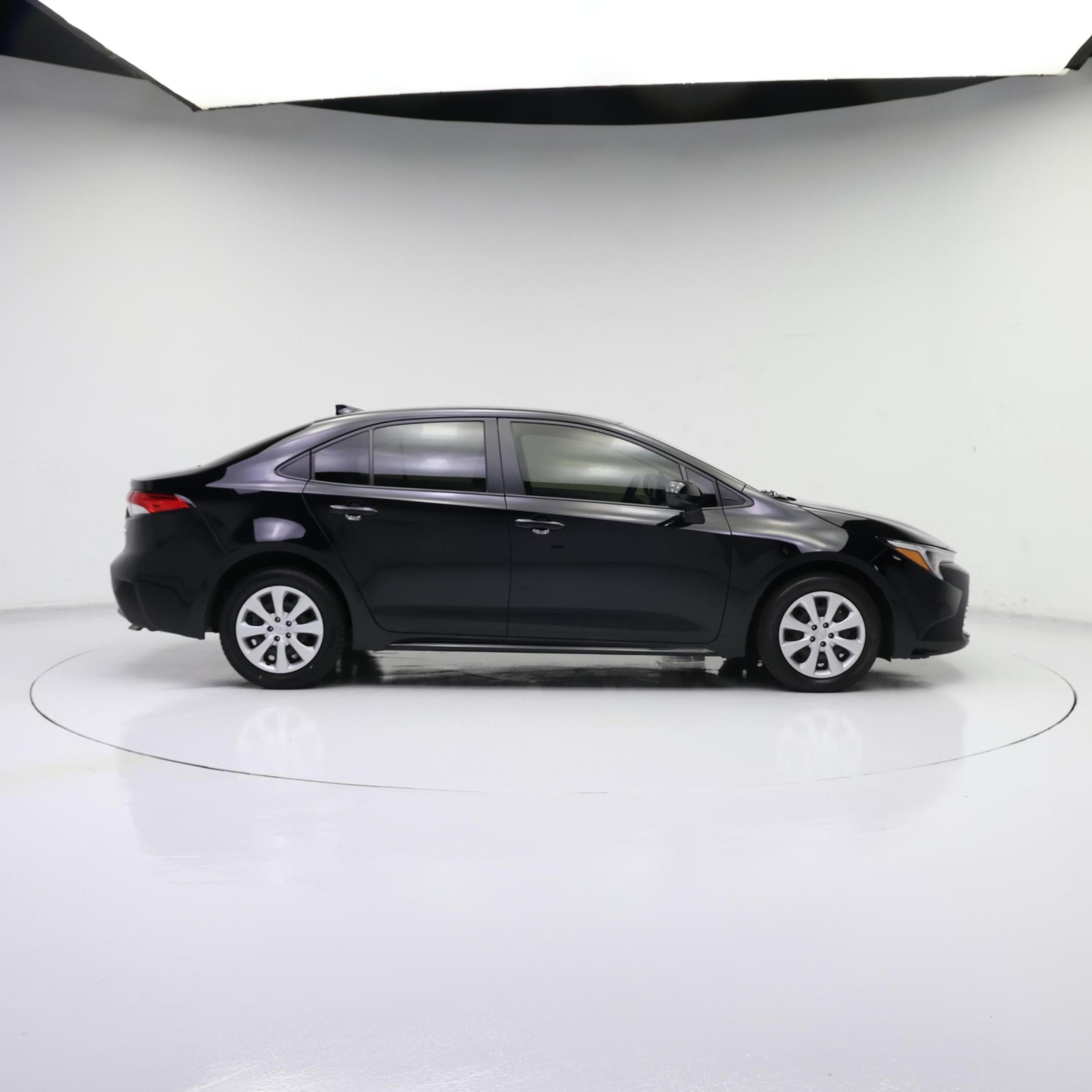 Thumbnail: 2023 Toyota Corolla - 7