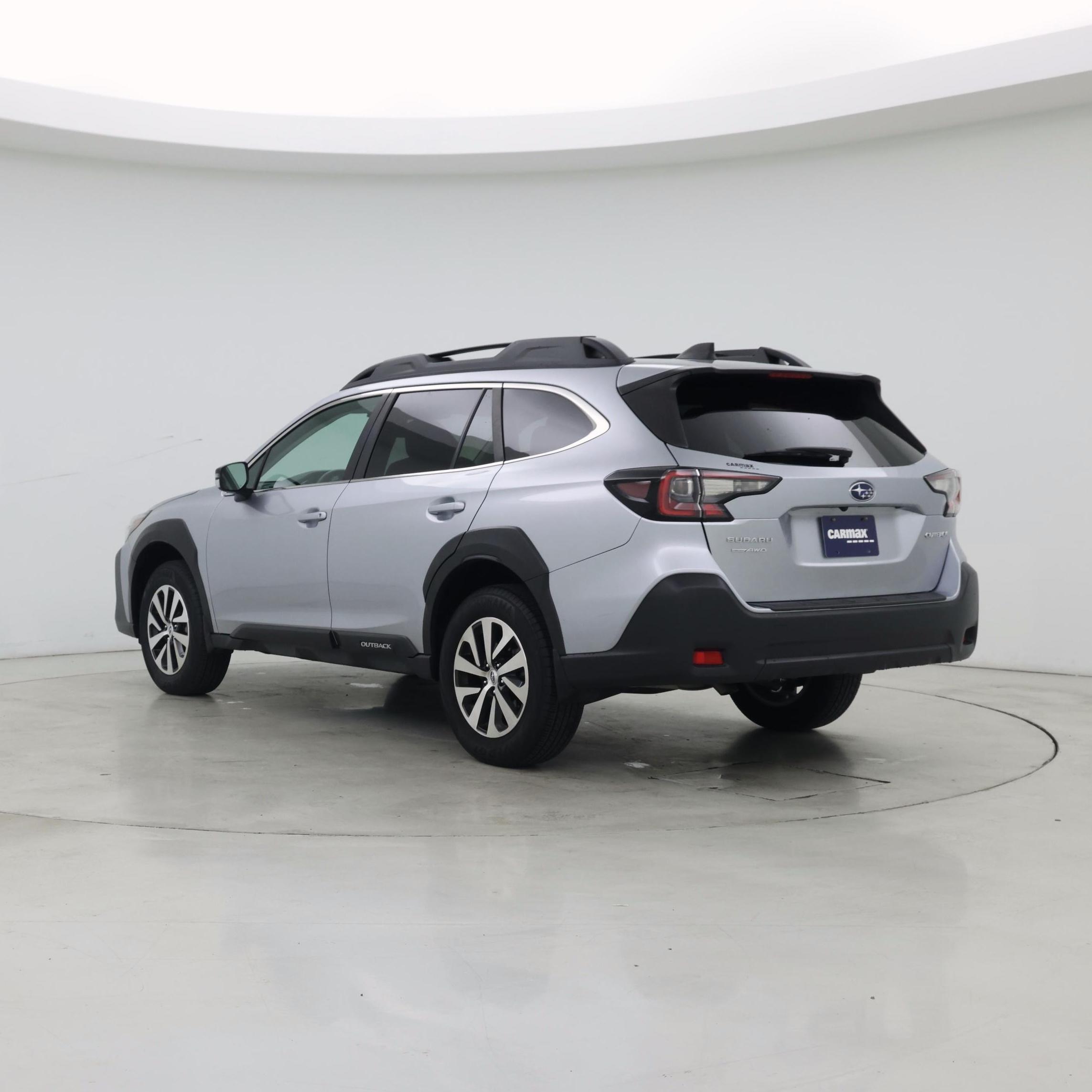 Thumbnail: 2025 Subaru Outback - 2